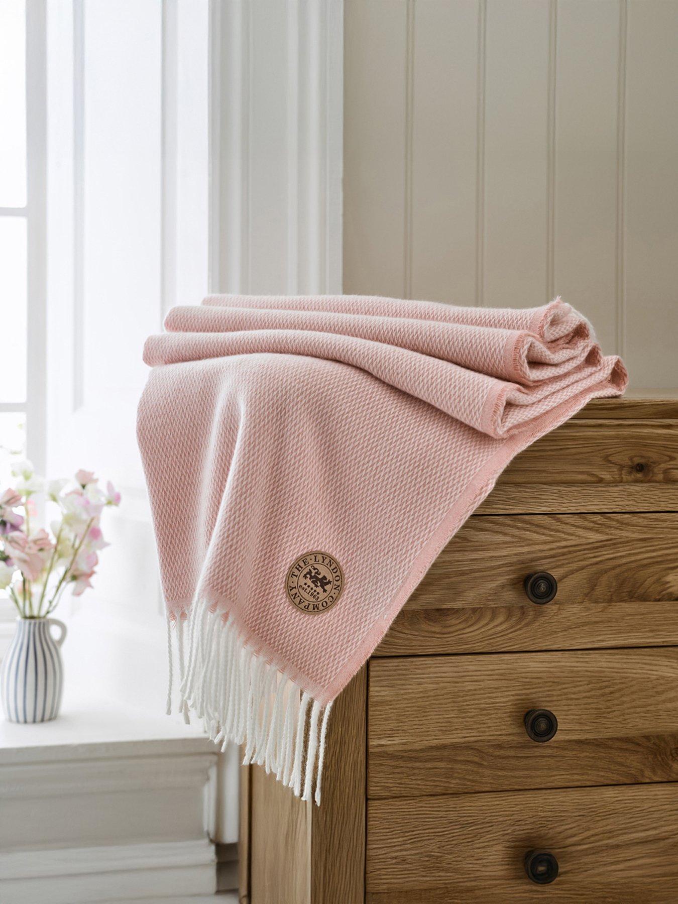 The Lyndon Co TLC Arcadia Throw 130x170cm