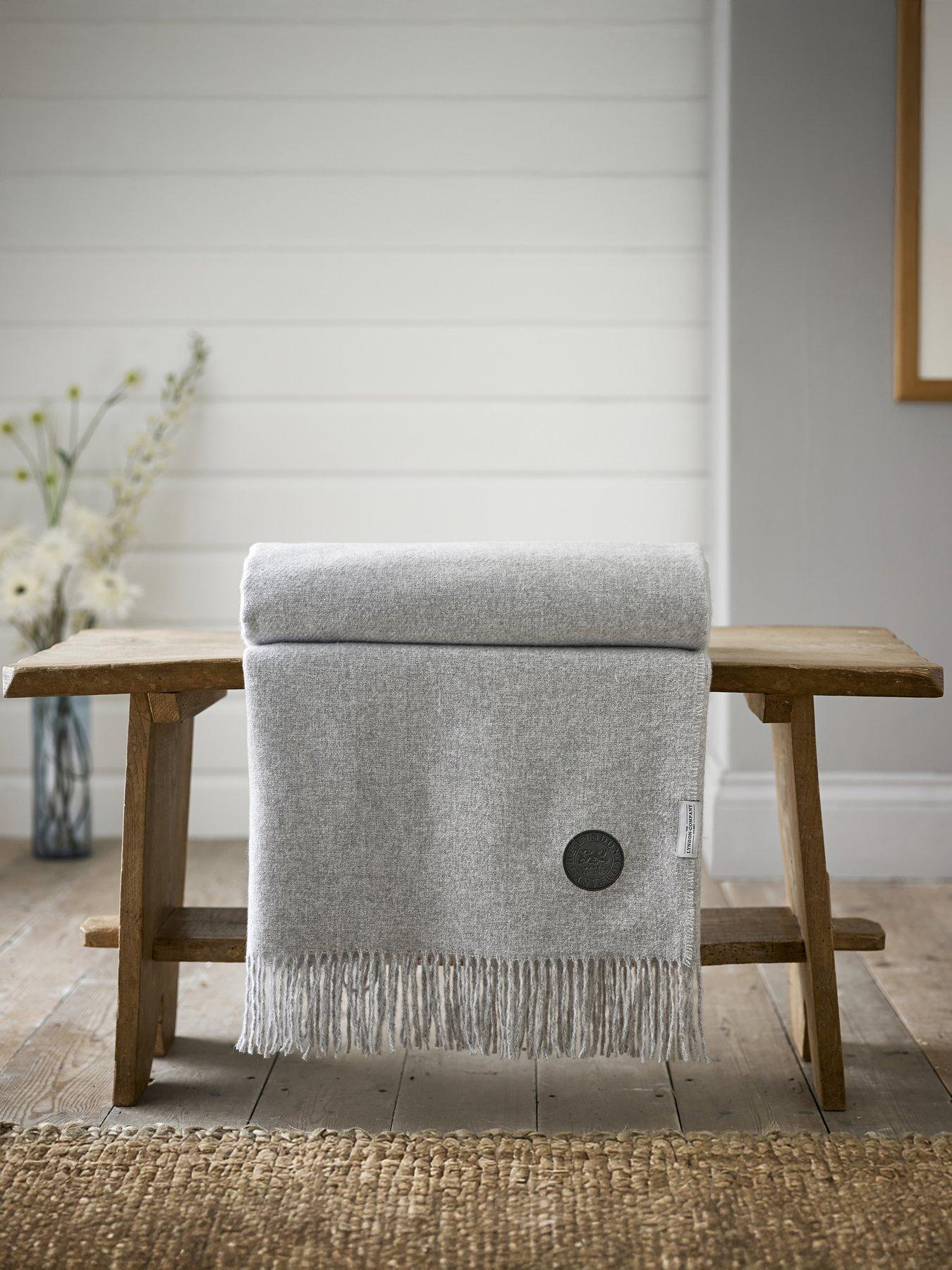The Lyndon Co Tlc Arthington Throw 130x180cm 2026 - Natural