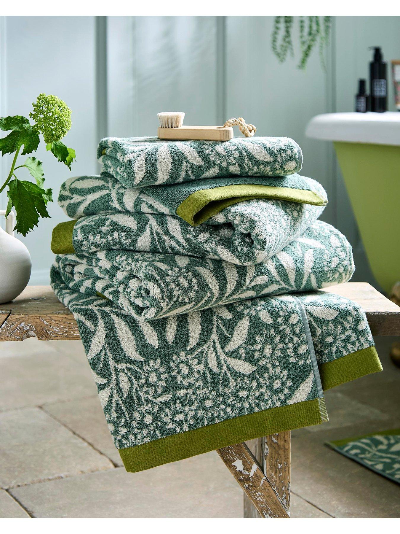 Image 3 of 4 of William Morris at Home Michaelmas Daisy 100% Cotton 50x90cm Hand Towel