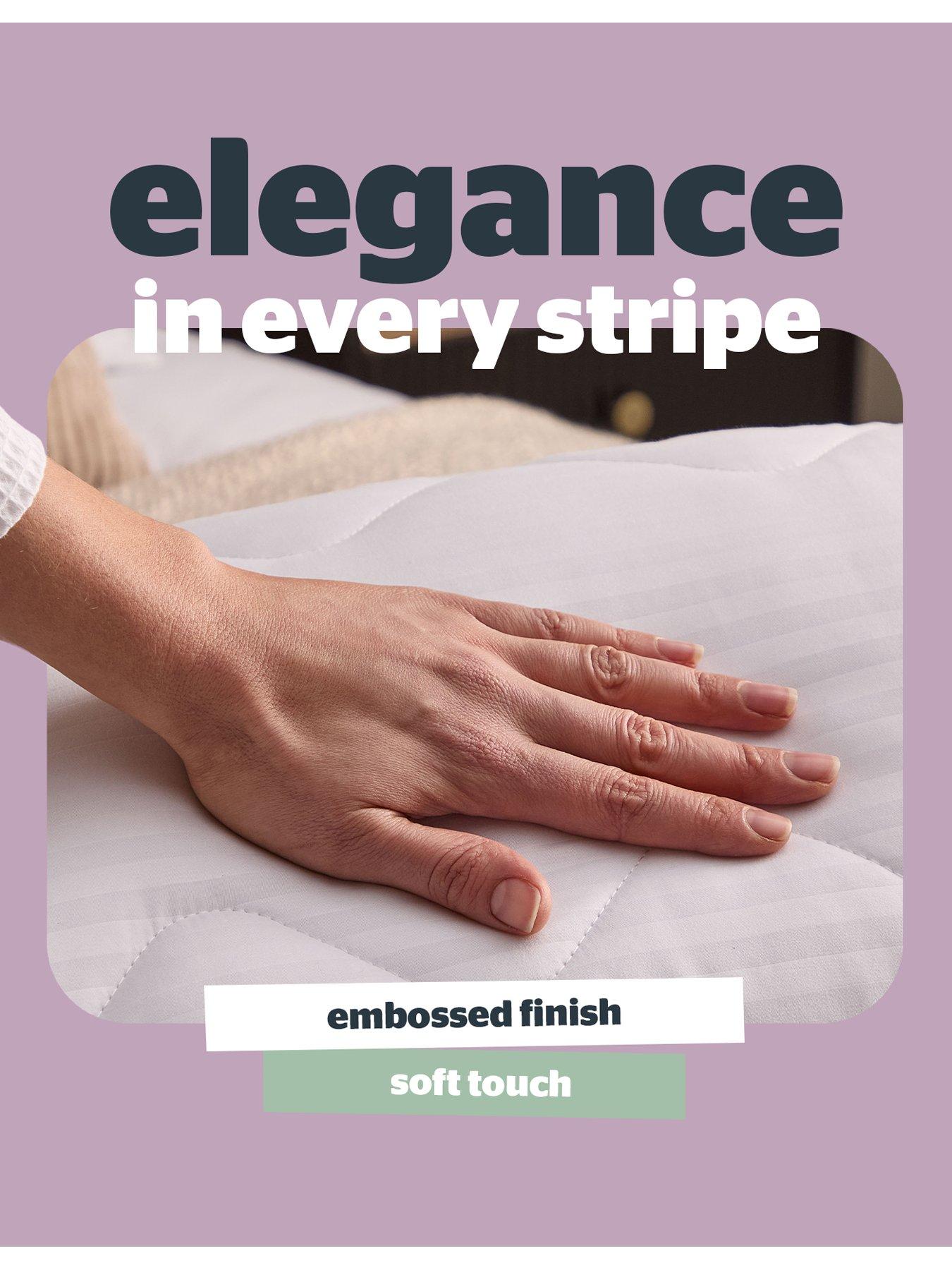 Image 4 of 7 of Silentnight Hotel Collection Pillow Protector