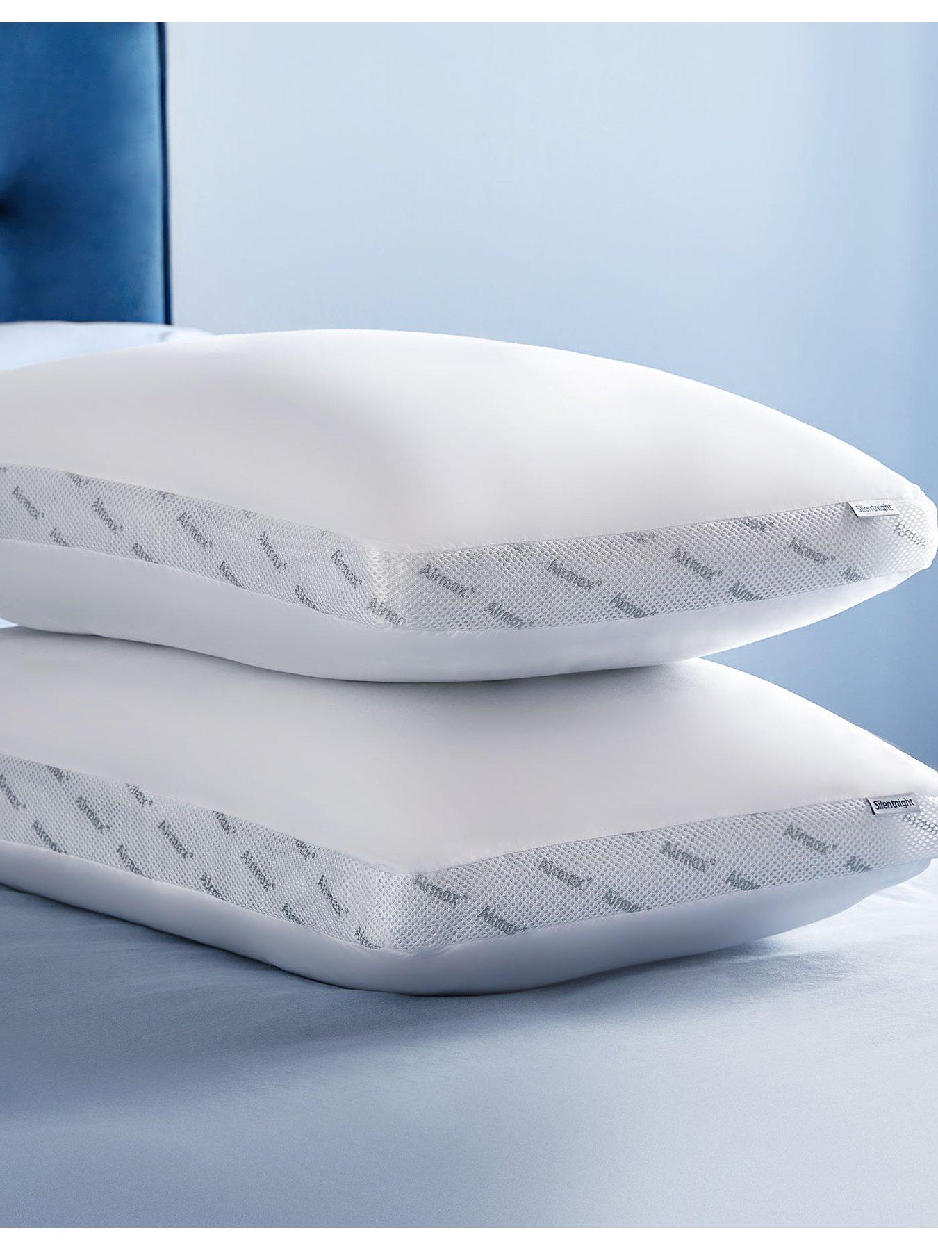 Image 4 of 7 of Silentnight Cooling Summer Breeze 4.5 Tog and Airmax Pillow Summer Bundle
