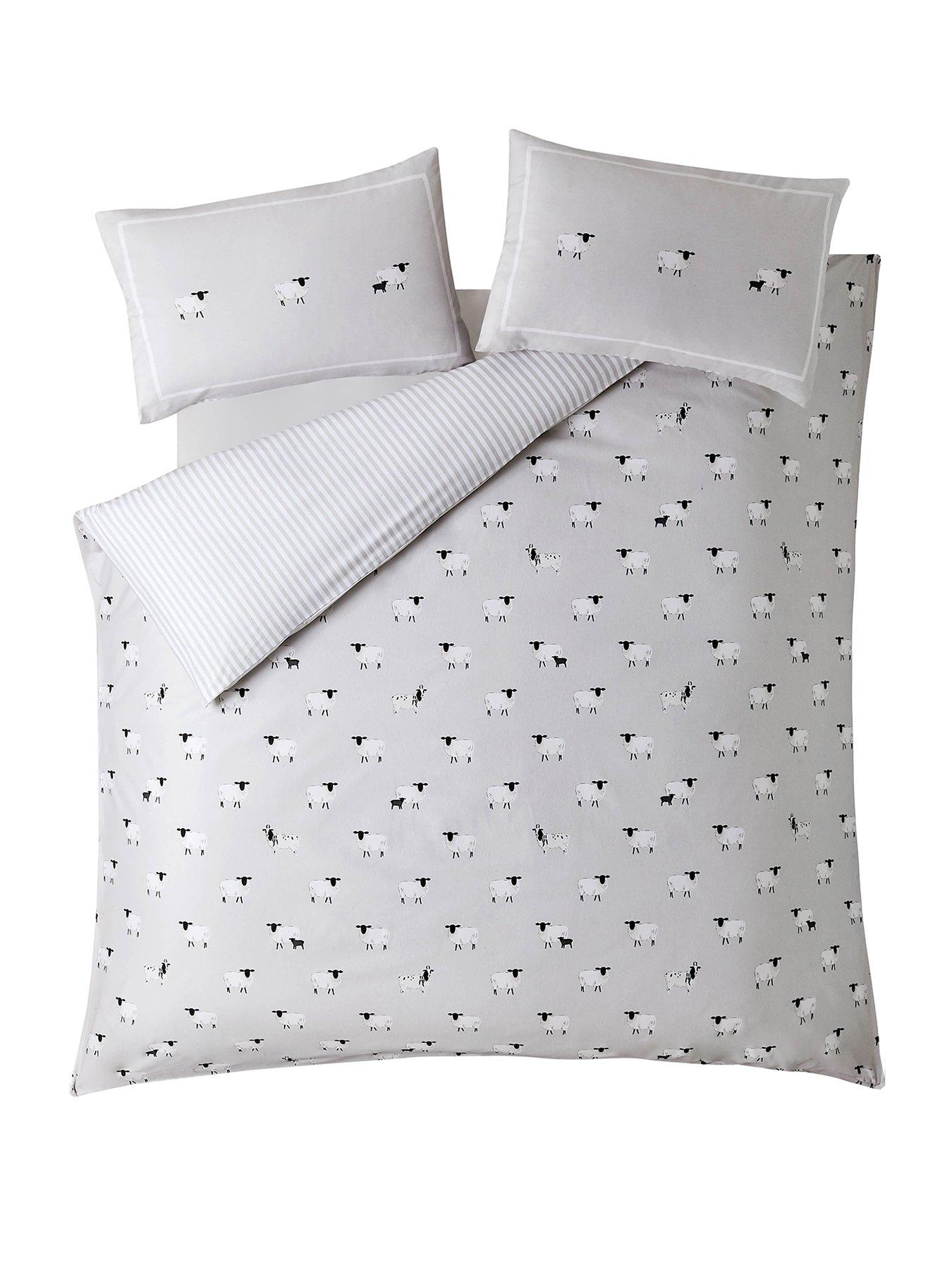 Image 2 of 5 of Sophie Allport Sheep 100% Cotton Quilt Set