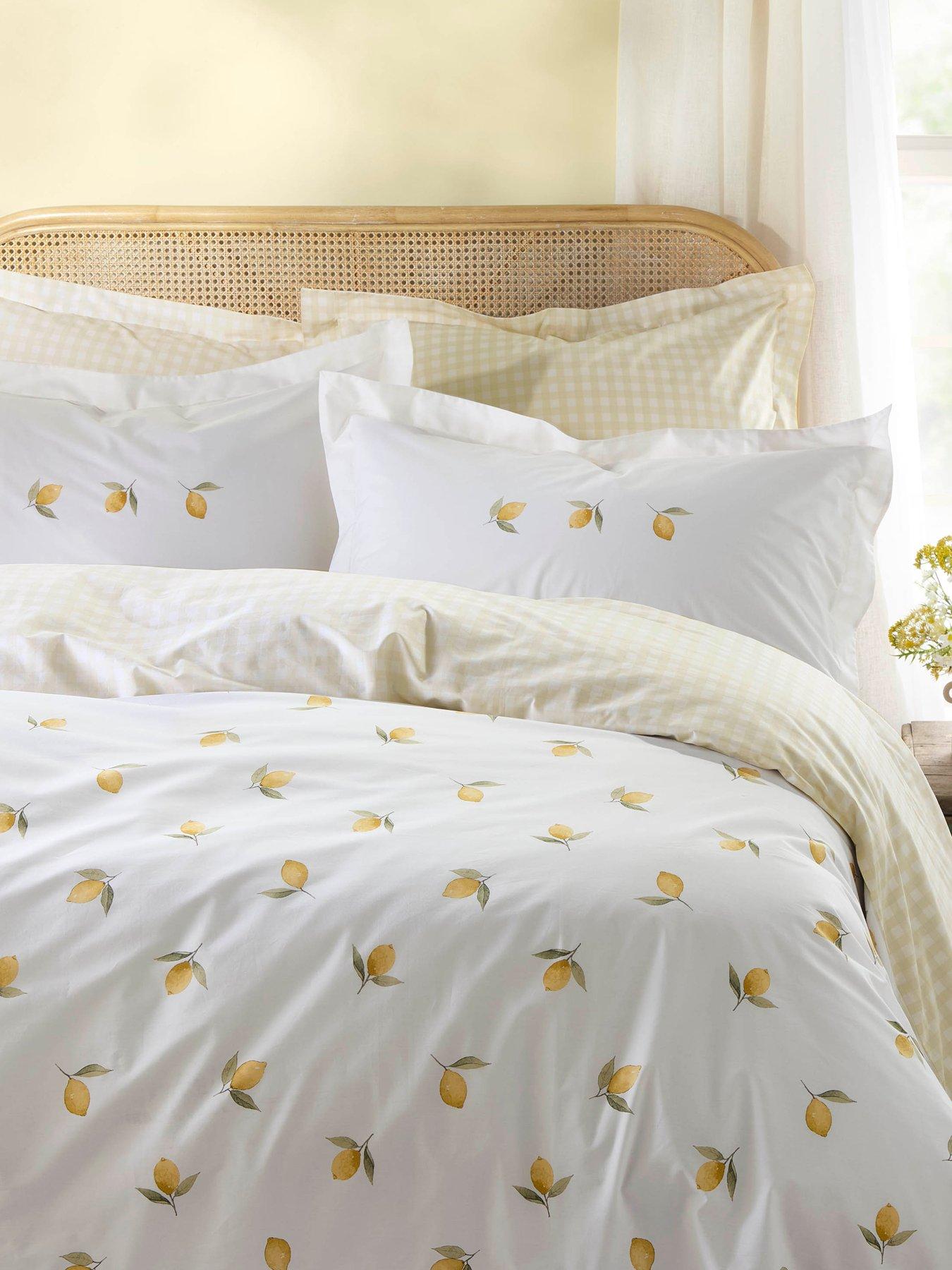 Sophie Allport Lemons 100% Cotton White Yellow Quilt Set