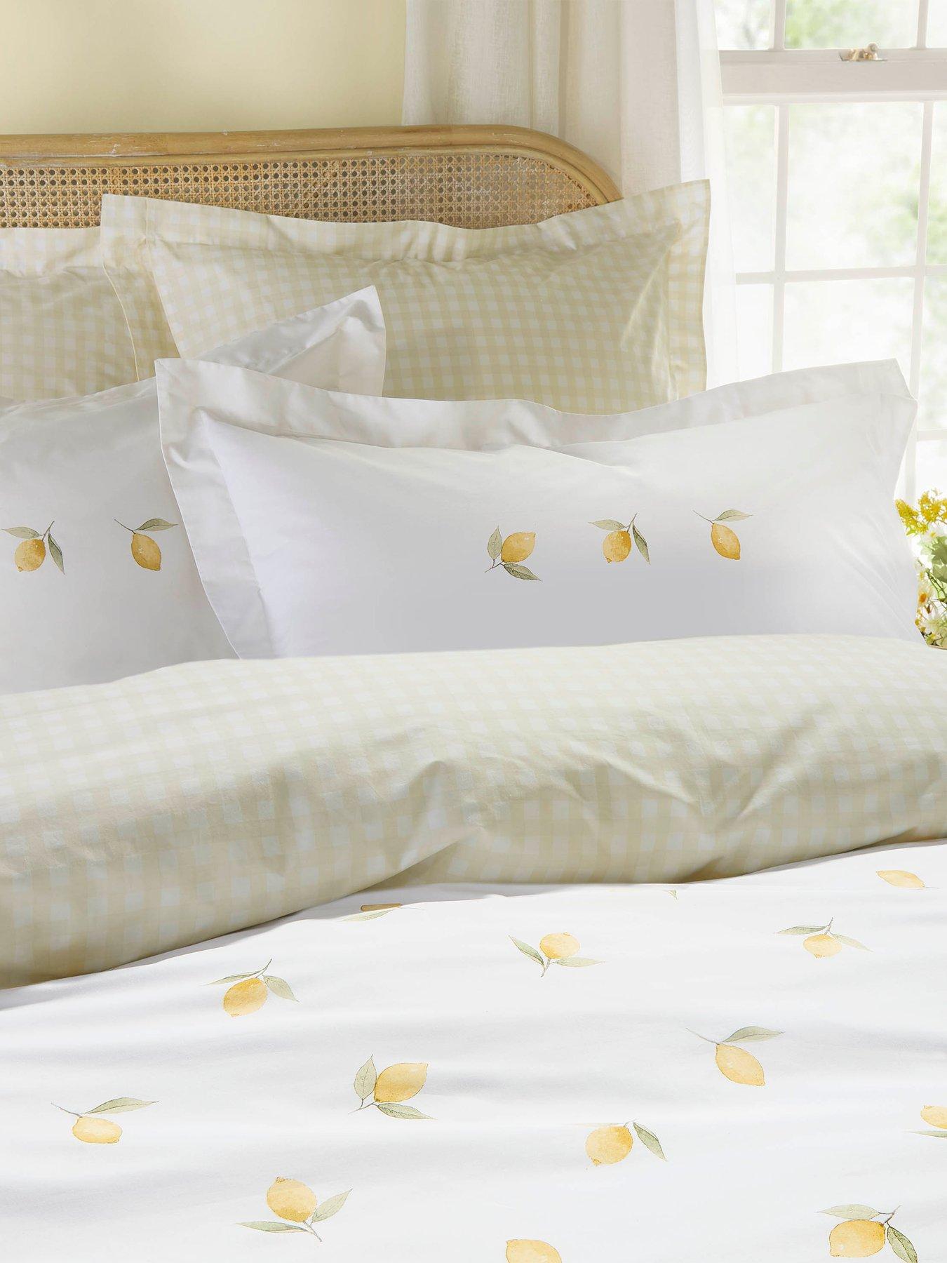 Image 3 of 6 of Sophie Allport Lemons 100% Cotton White Yellow Quilt Set