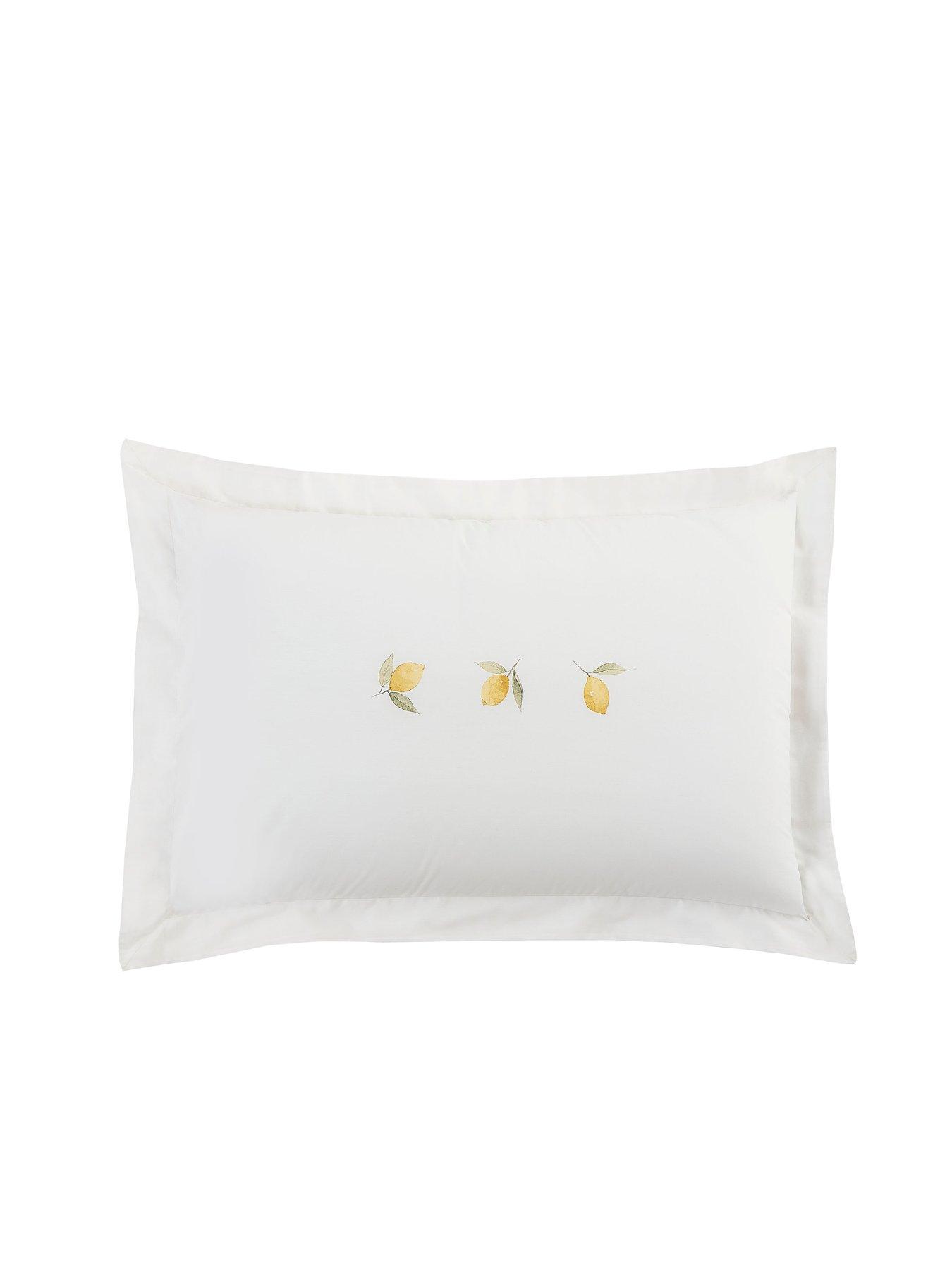 Image 5 of 6 of Sophie Allport Lemons 100% Cotton White Yellow Quilt Set