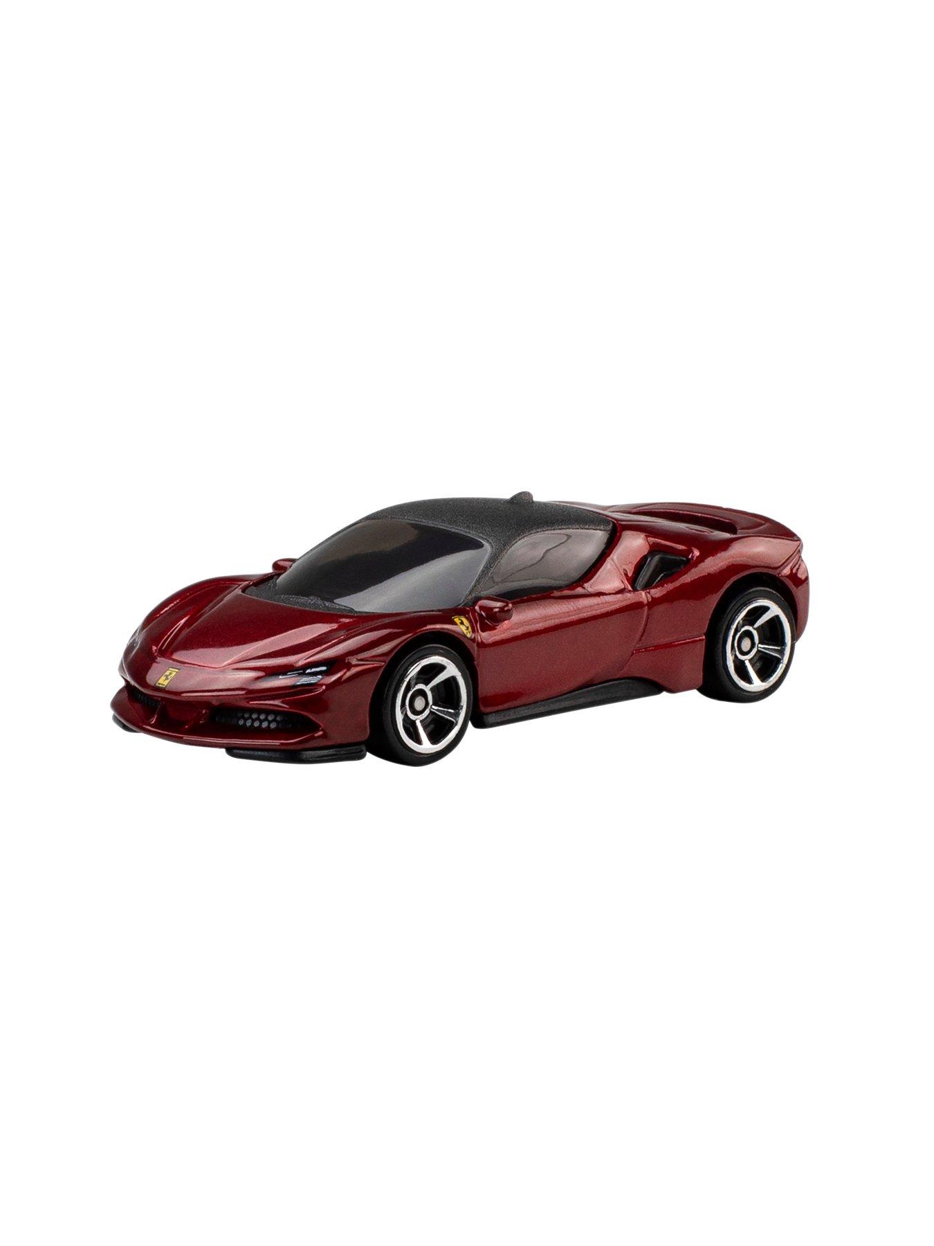 Image 6 of 7 of Hot Wheels Ferrari 5-Pack, Set of 5 Die-Cast Toy Ferrari Automobiles in 1:64 Scale