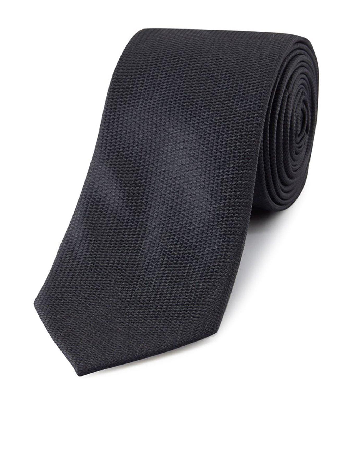 Skopes Black Tie