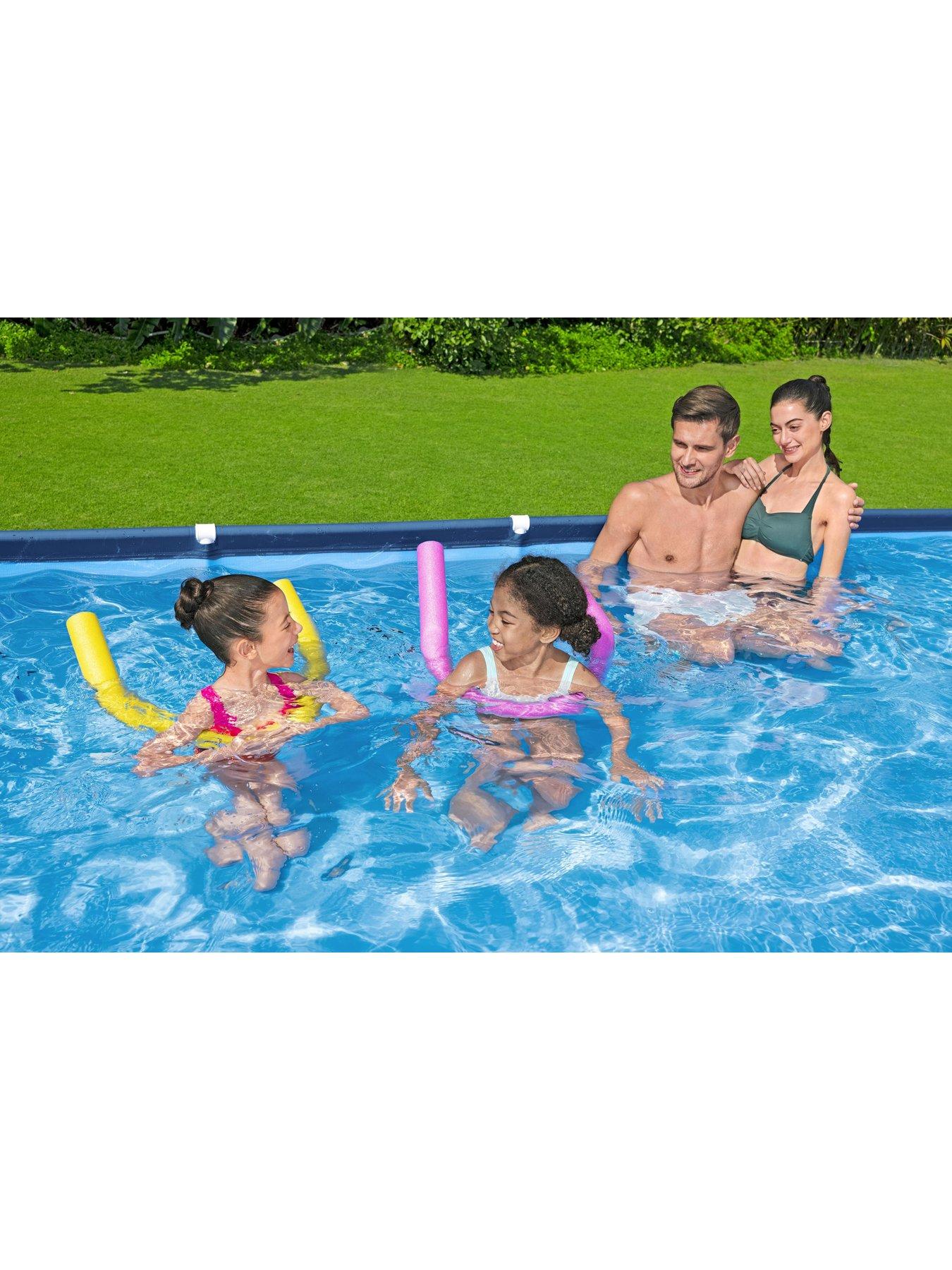 Image 3 of 7 of Bestway 13'1" x 6'11" x 32" Steel Pro Pool