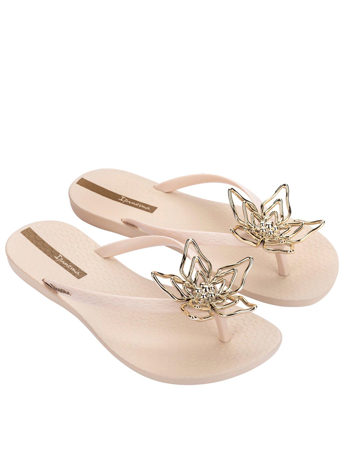 Ipanema Maxi Flower Detail Flip Flop, Beige, Size 6, Women