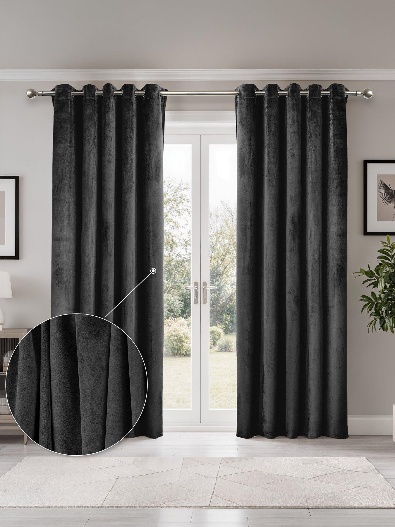 The Very Collection Dusk Velvet Dimout 90x108 Eyelet