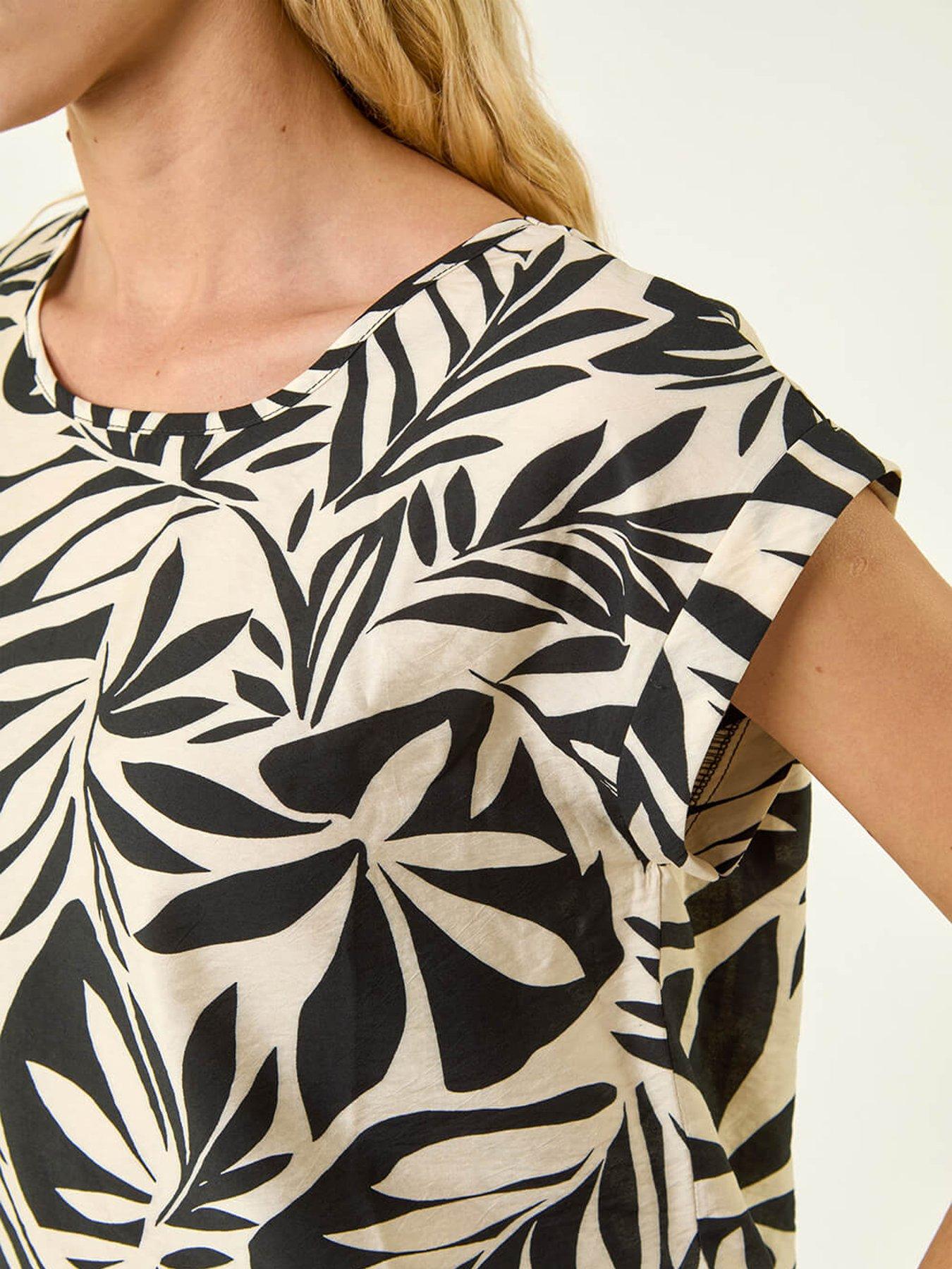 Image 5 of 5 of Roman Leaf Print Shell Top