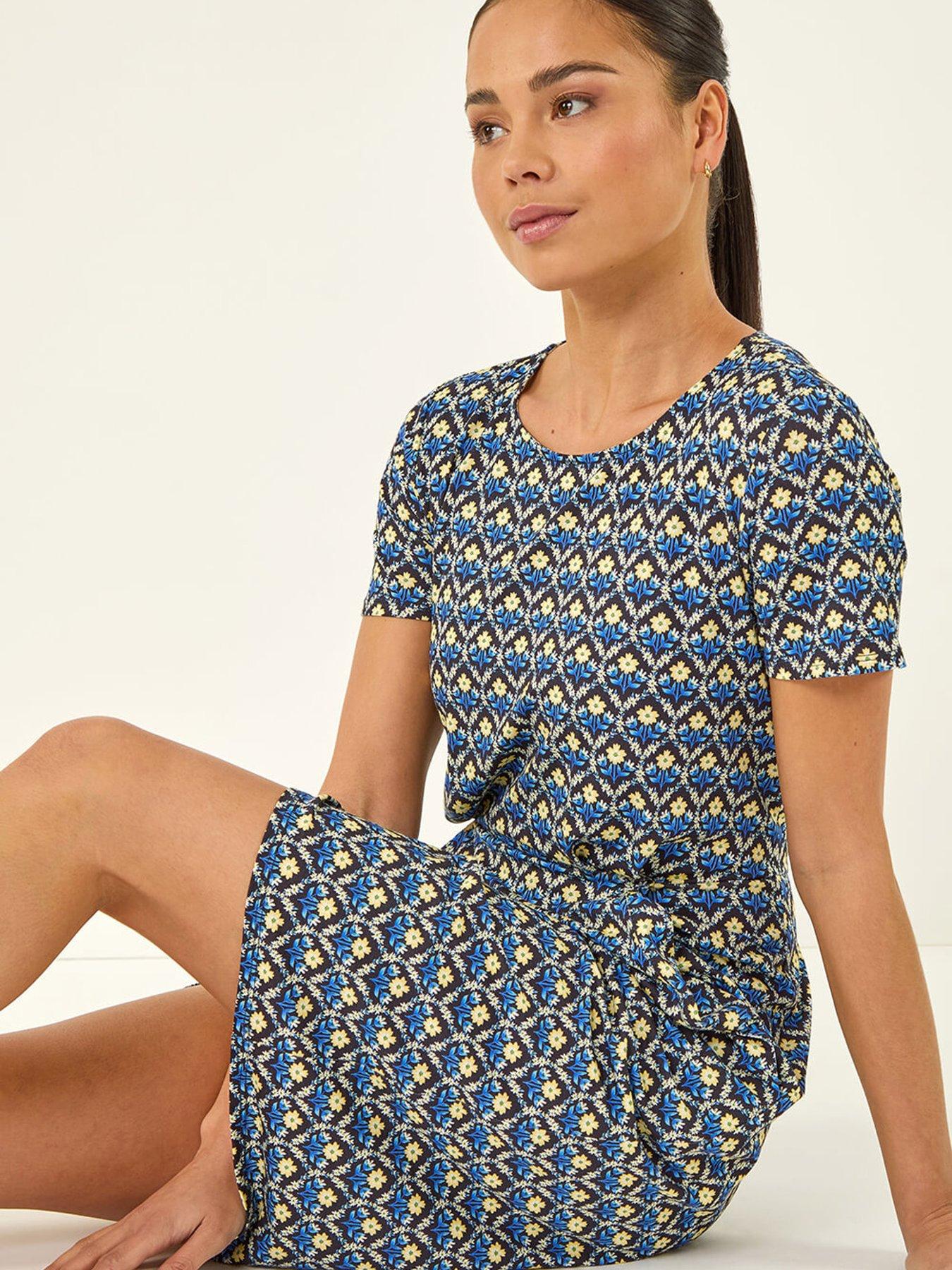 Image 4 of 5 of Roman Petite Floral Pocket Midi Dress