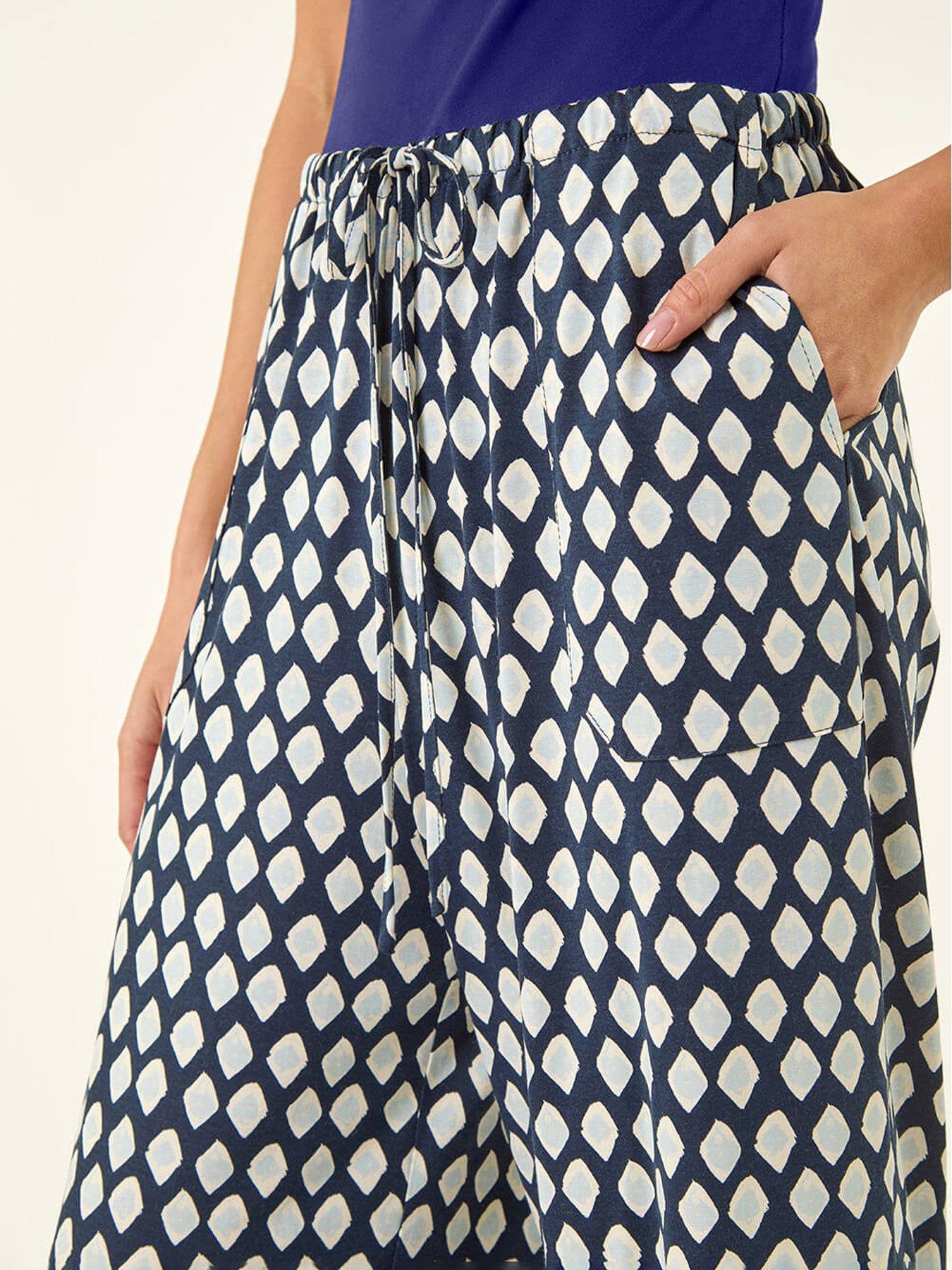 Image 5 of 5 of Roman Petite Geo Print Wide Leg Stretch Trouser