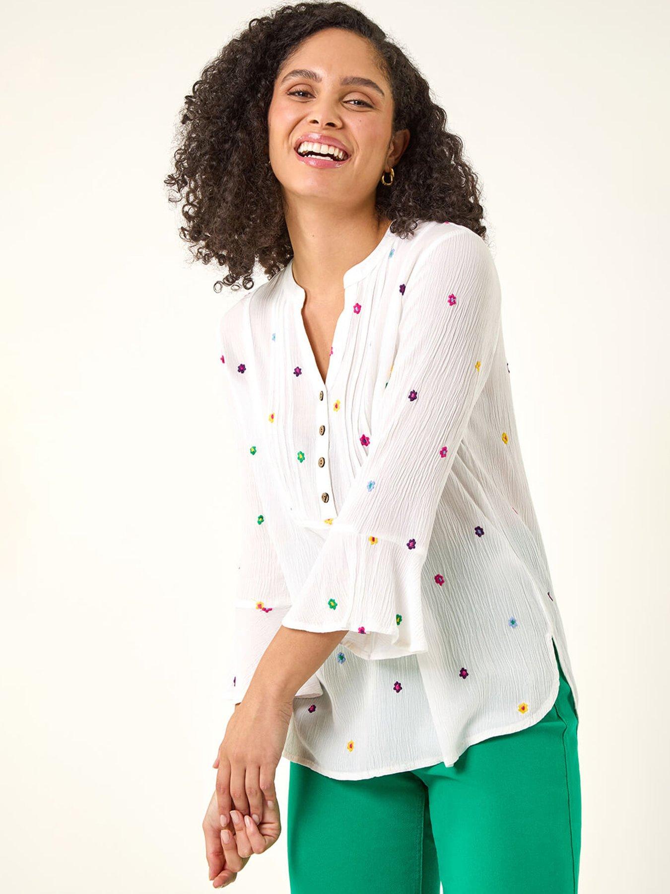 Roman Floral Embroidered Buttoned Top