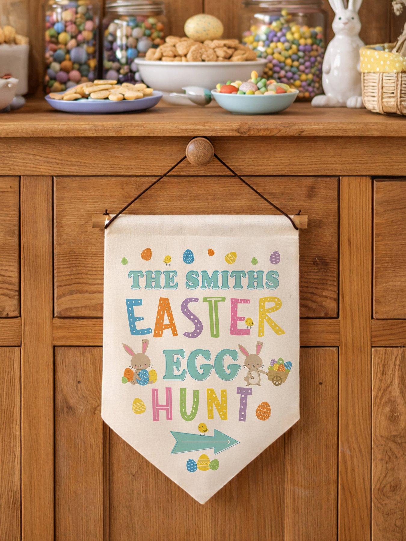 Image 3 of 3 of The Personalised Memento Company Personalised Easter Egg Hunt Sign
