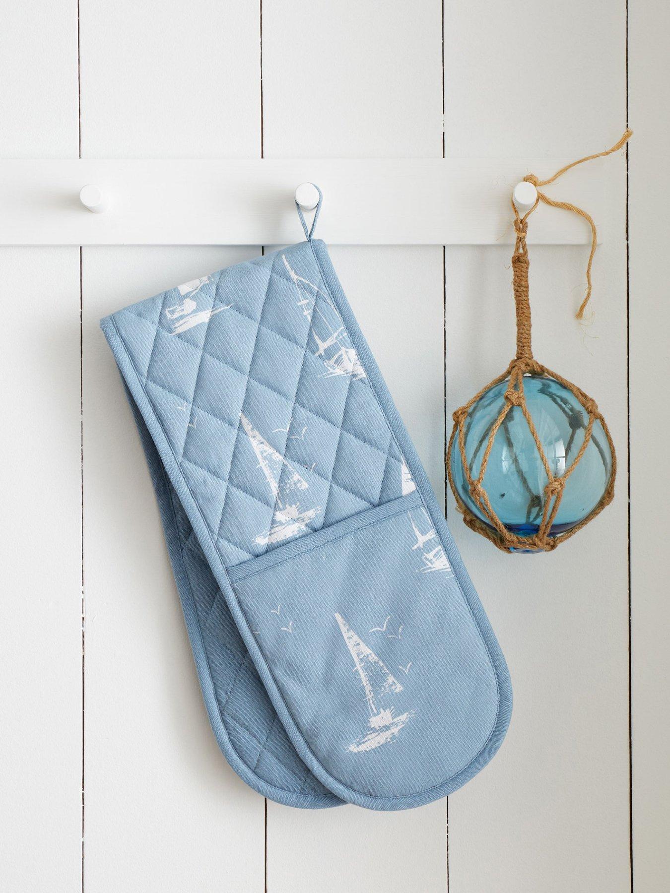 Catherine Lansfield Salcombe Boats Double Oven Glove