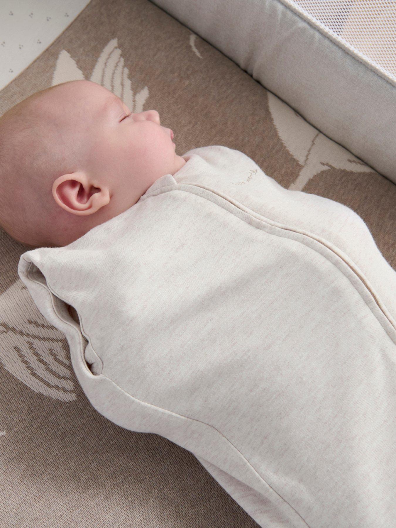 Mamas & Papas Swaddle - Newborn 1.0 Tog - Oat
