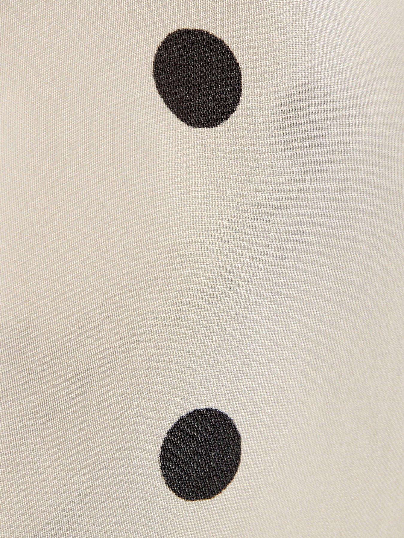 Image 6 of 6 of River Island Spot Print Hanky Co-ord Top - Cream
