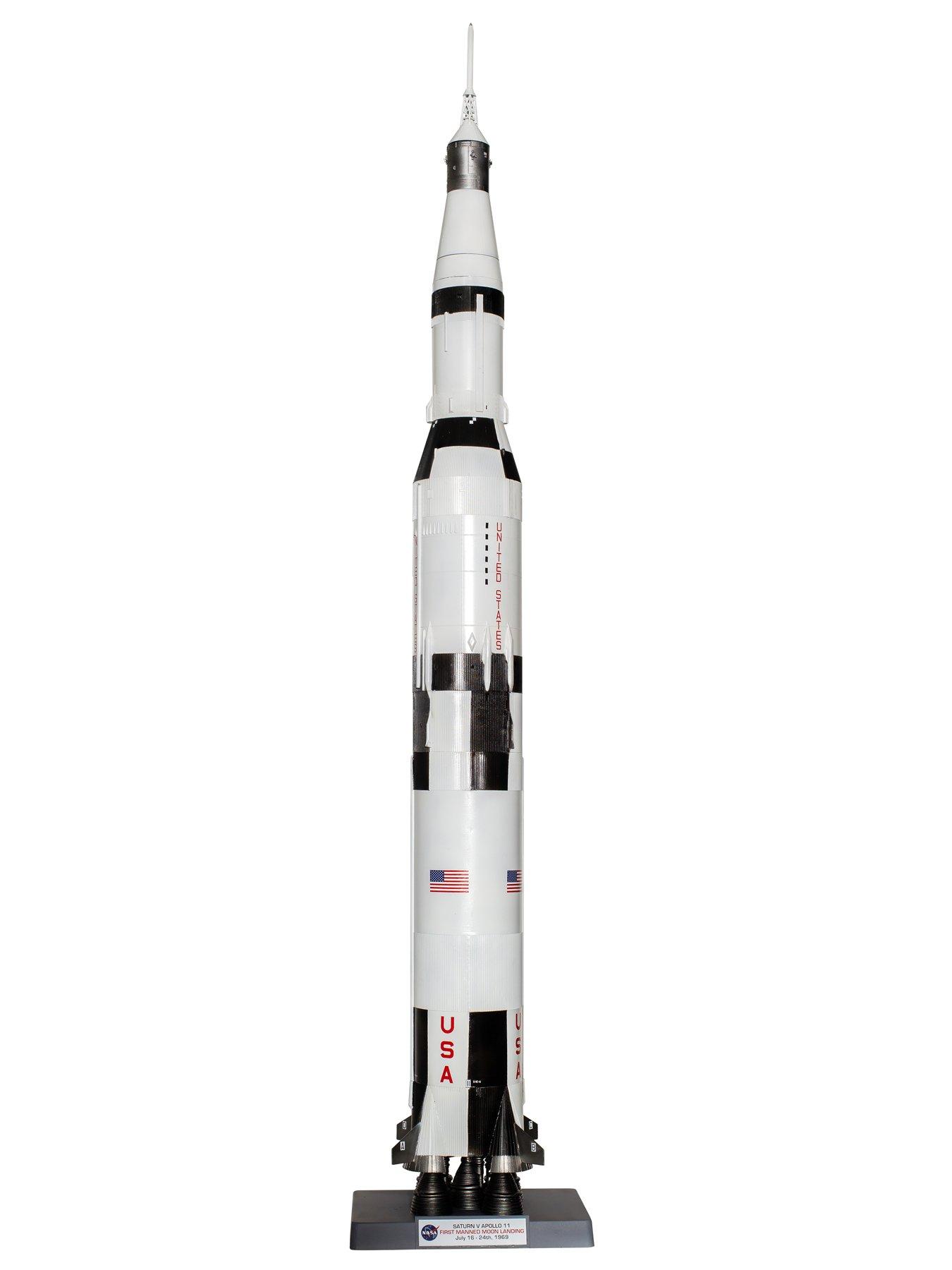 Image 3 of 7 of Airfix Saturn V Gift Set