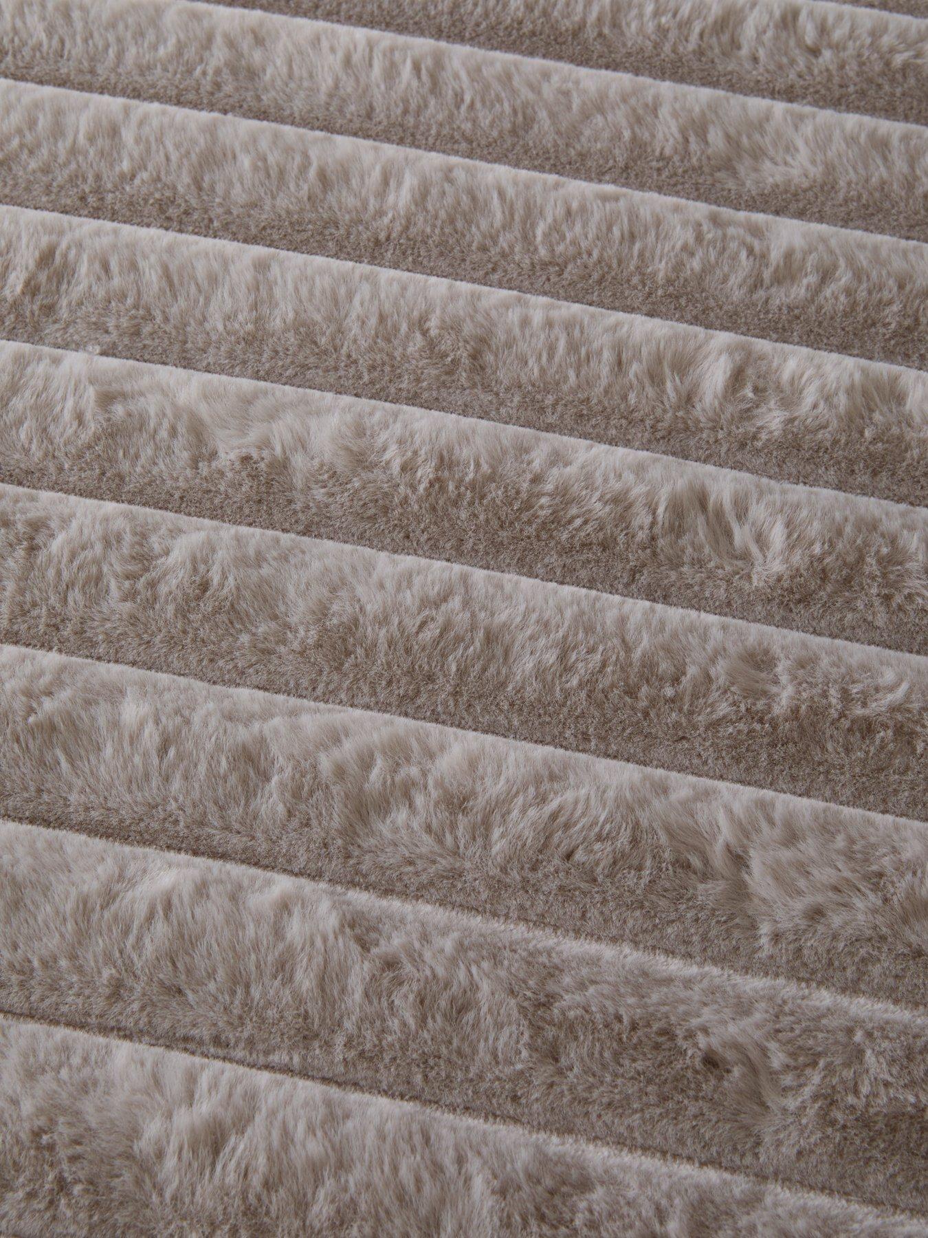 Image 5 of 6 of The Very Collection Ribbed Faux Fur Duvet Set