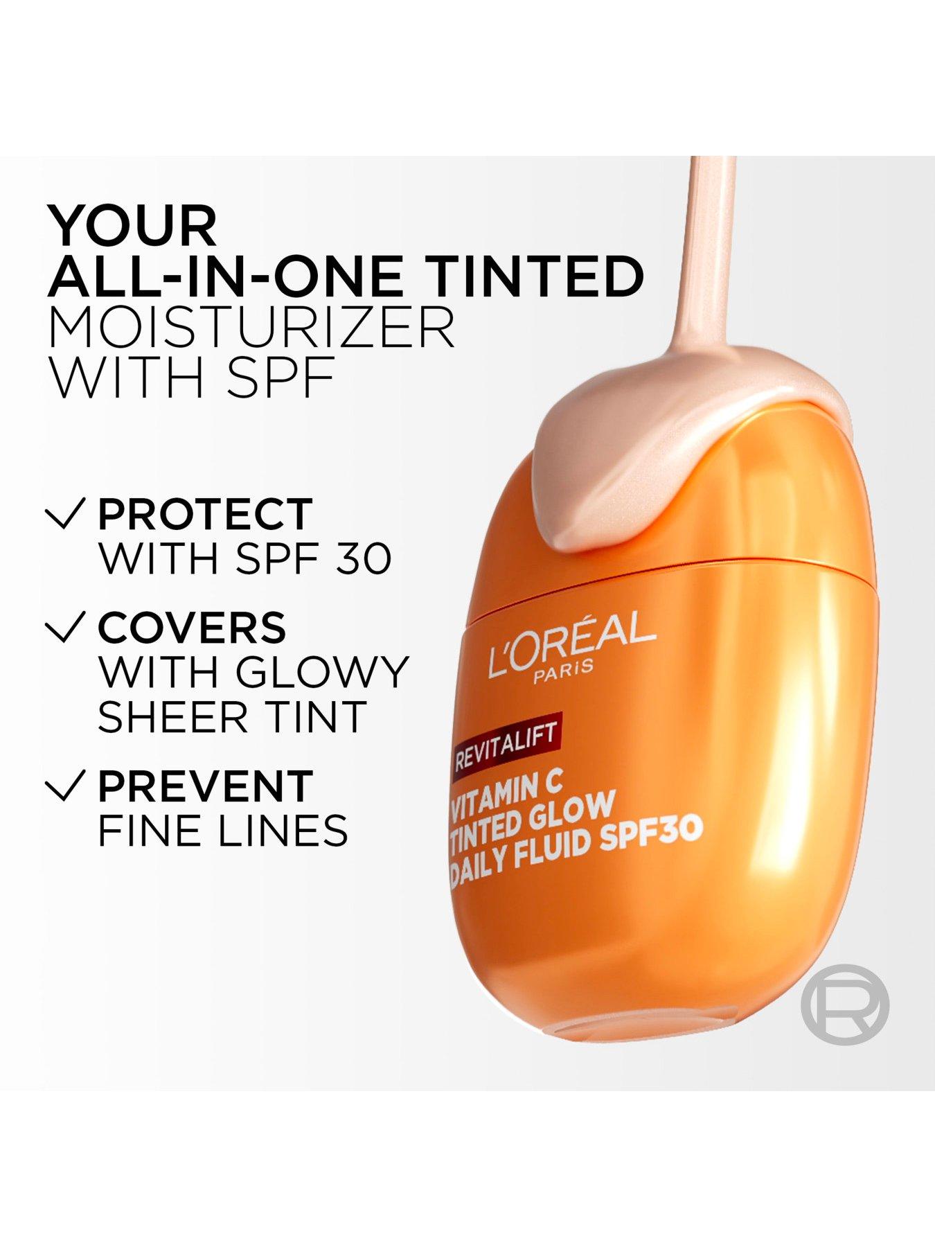 Image 4 of 7 of L'Oreal Paris Revitalift Clinical Vitamin C Tinted Glow Daily Fluid SPF 30