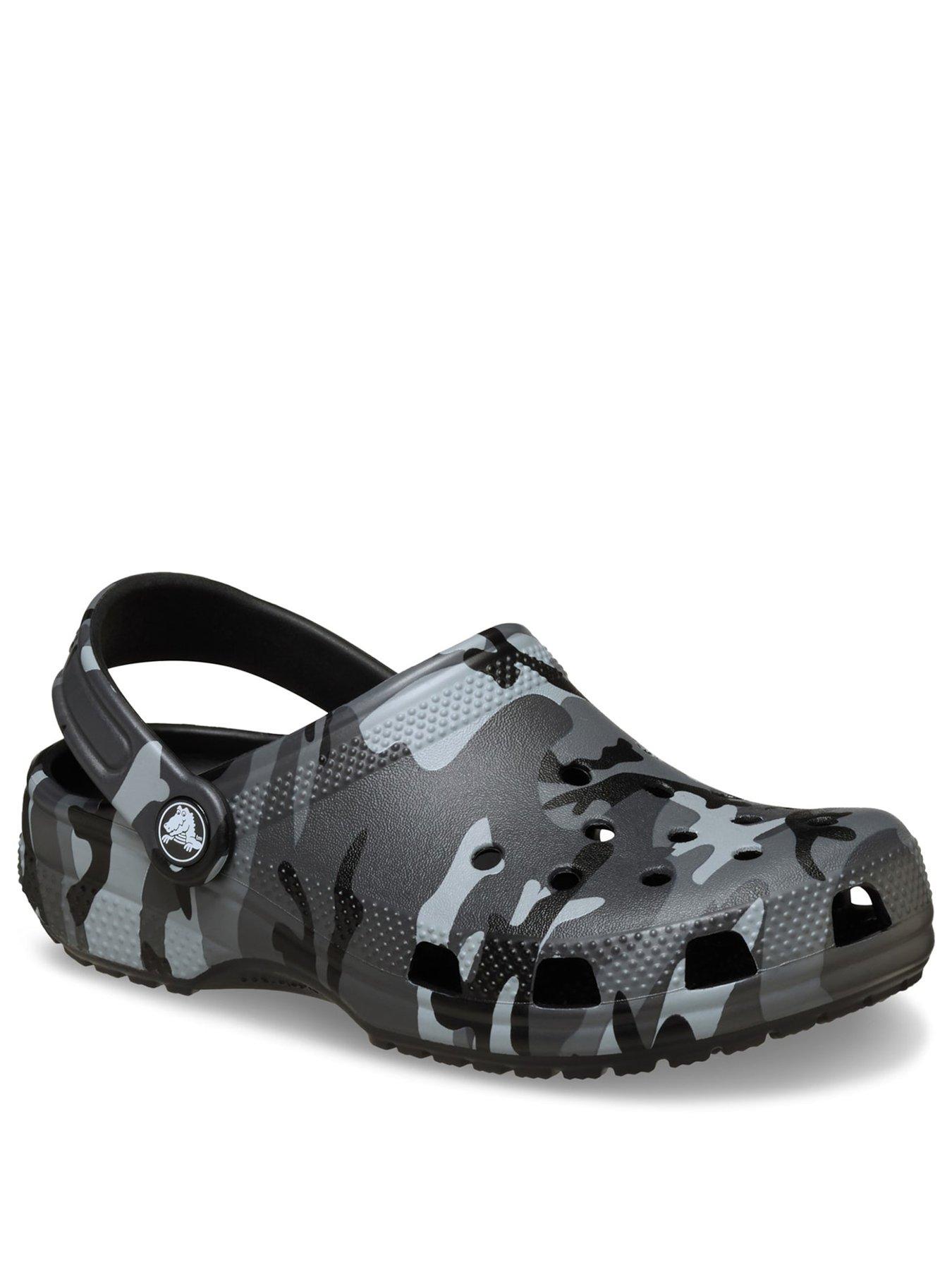 Image 2 of 6 of Crocs Classic Graphic Camo