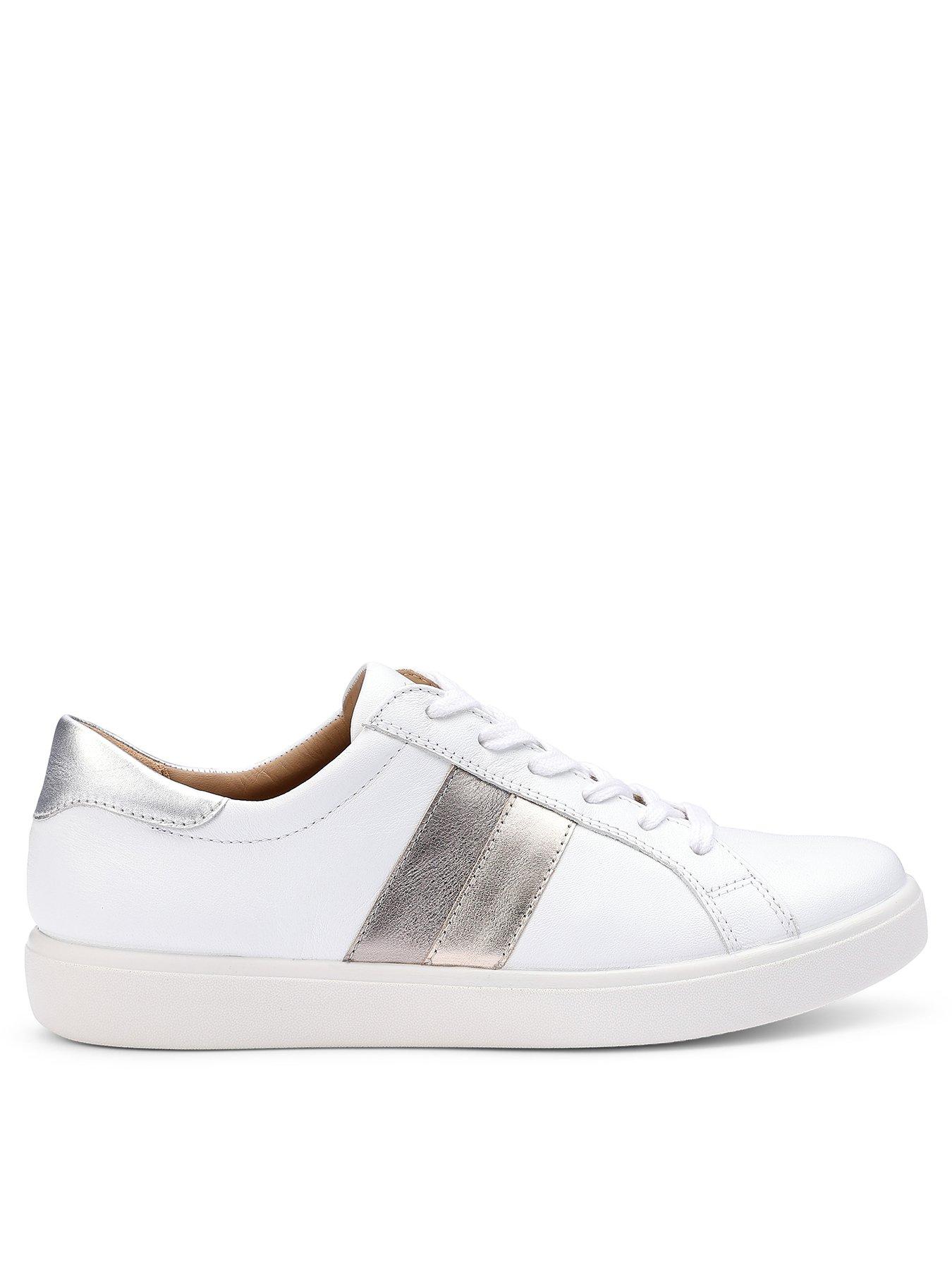 Hotter Switched Extra Wide - White-Metallic