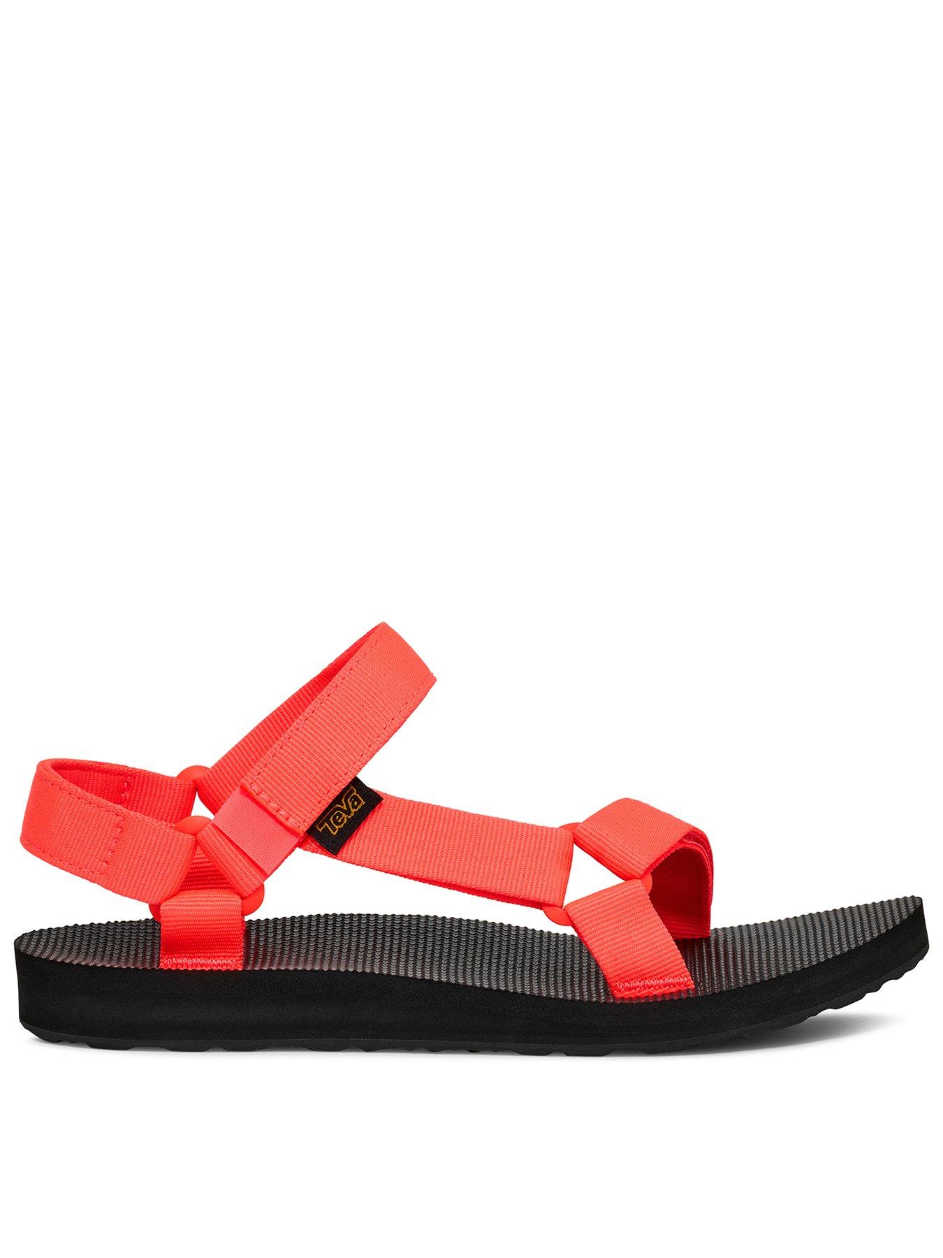 Teva Original Universal Sandal, Orange, Size 7, Women