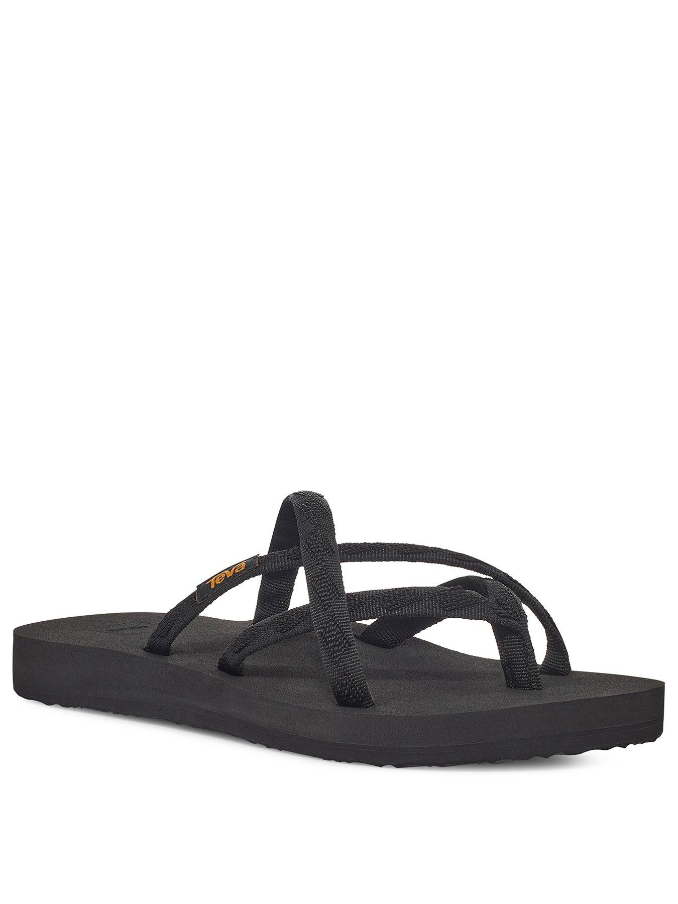 Image 2 of 6 of Teva Olowahu Flat Sandals &nbsp;- Black