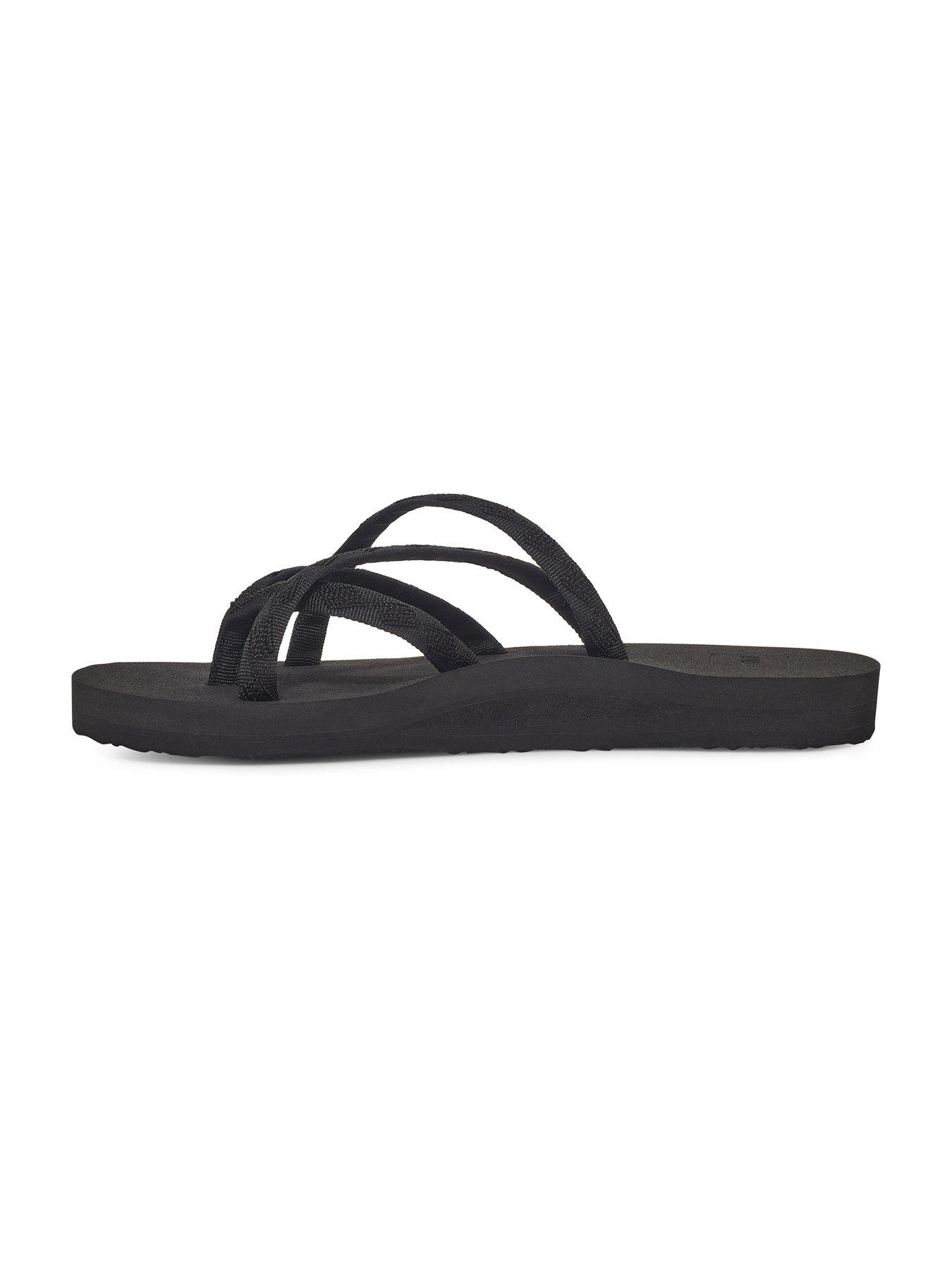 Image 6 of 6 of Teva Olowahu Flat Sandals &nbsp;- Black