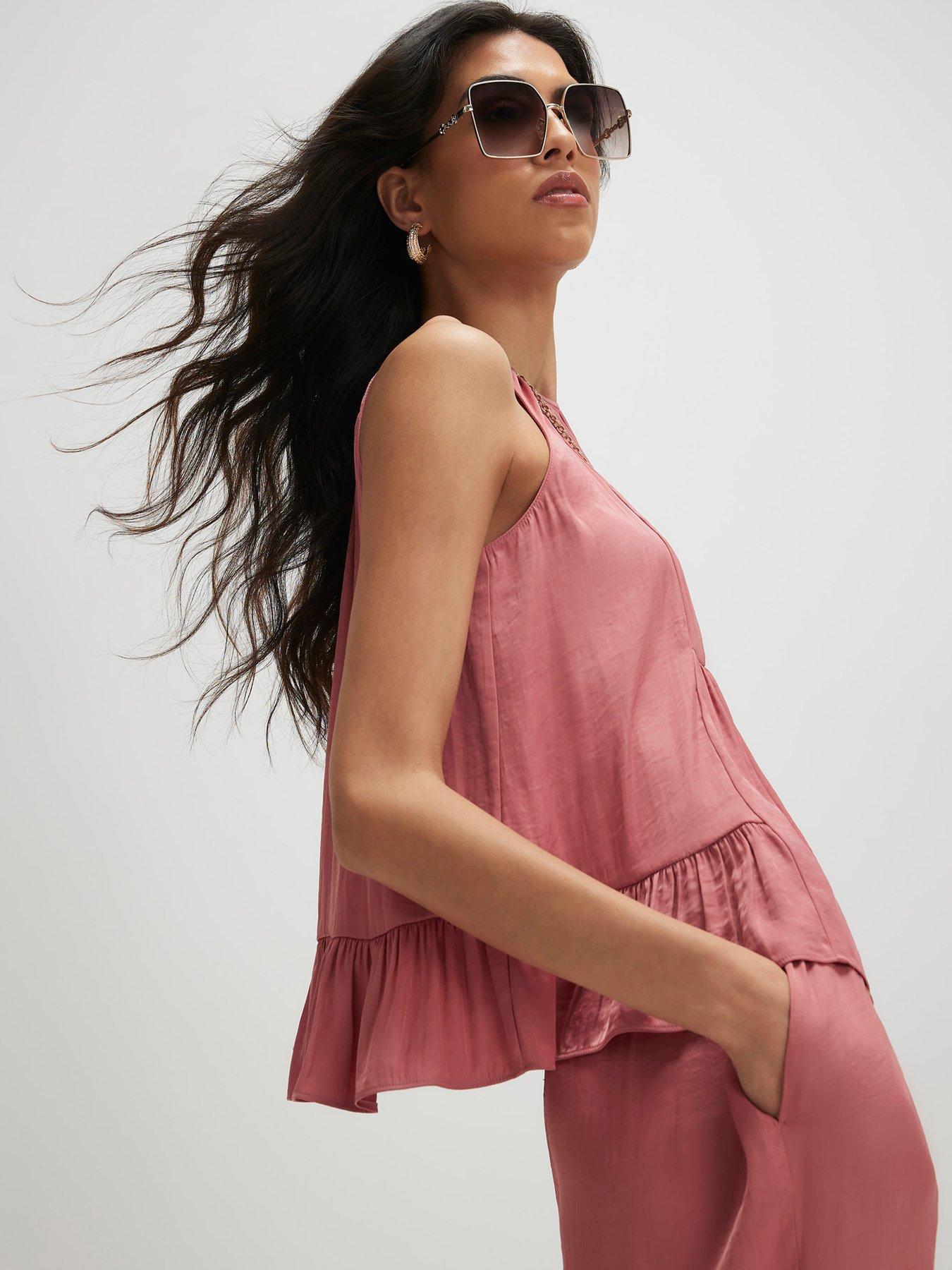 Image 4 of 6 of River Island Airflow Halter Top - Pink