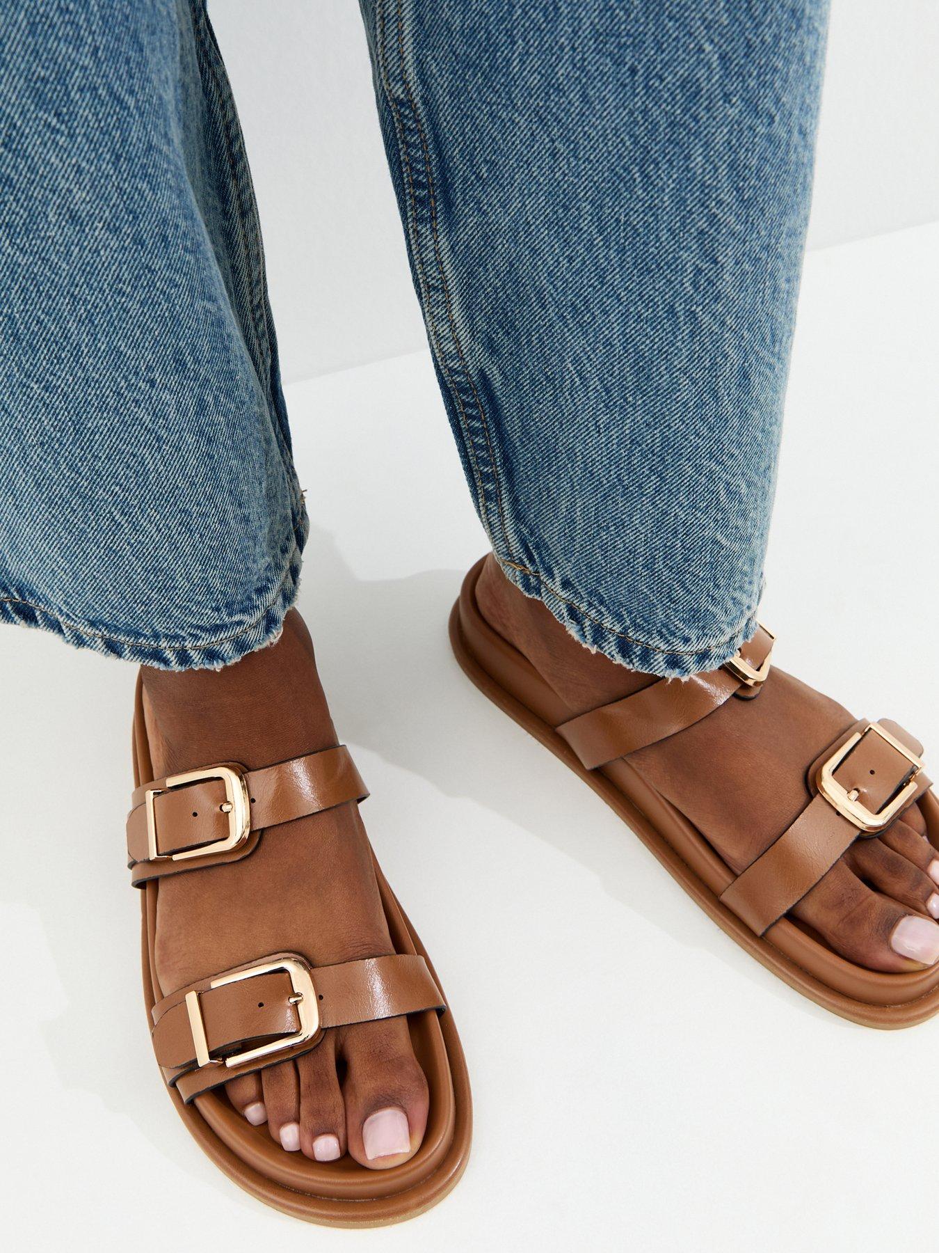 New Look Tan Faux Leather Buckled Strap Sandals - Brown