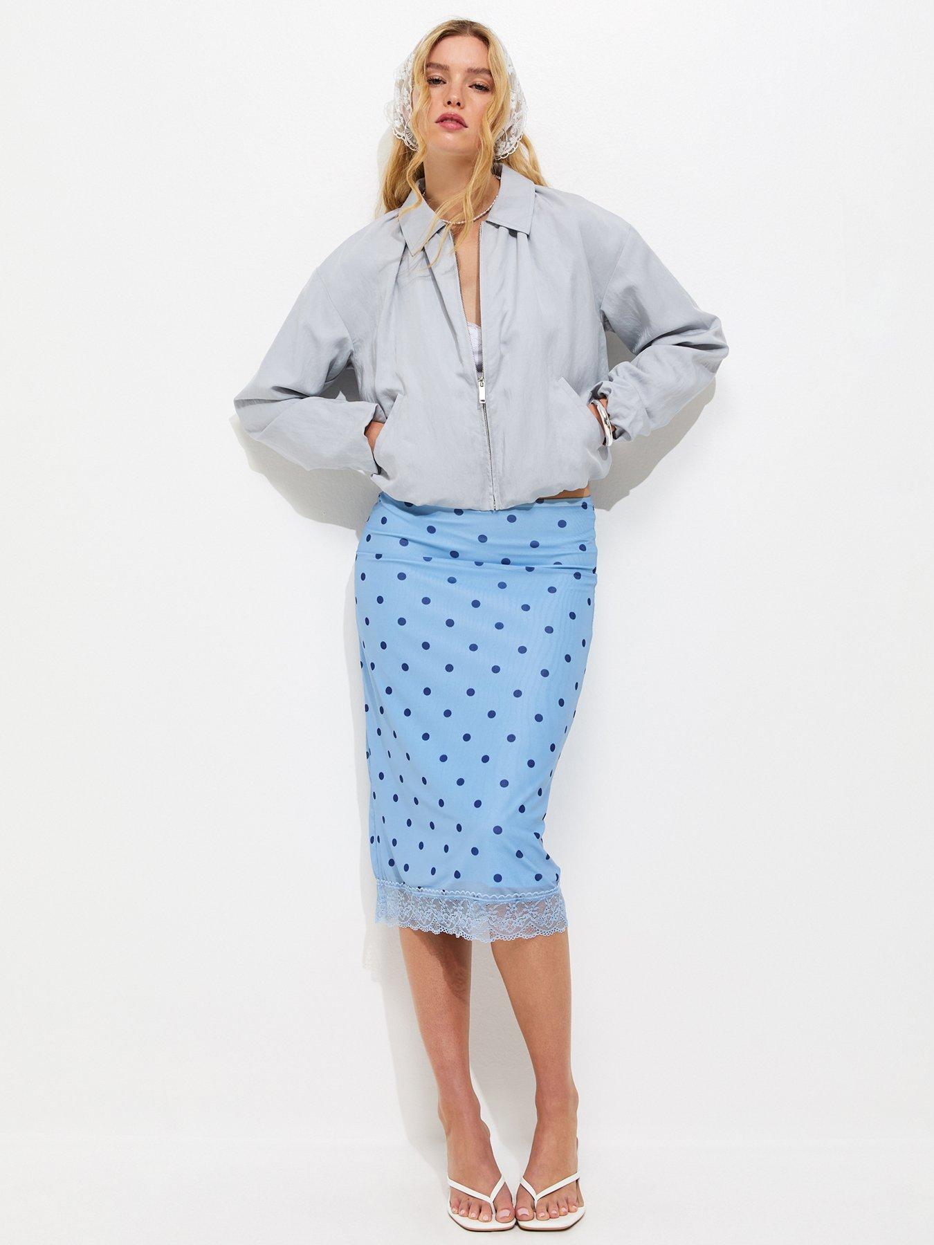 Image 3 of 5 of New Look Polka Dot Lace Trim Mesh Midi Skirt - Light Blue