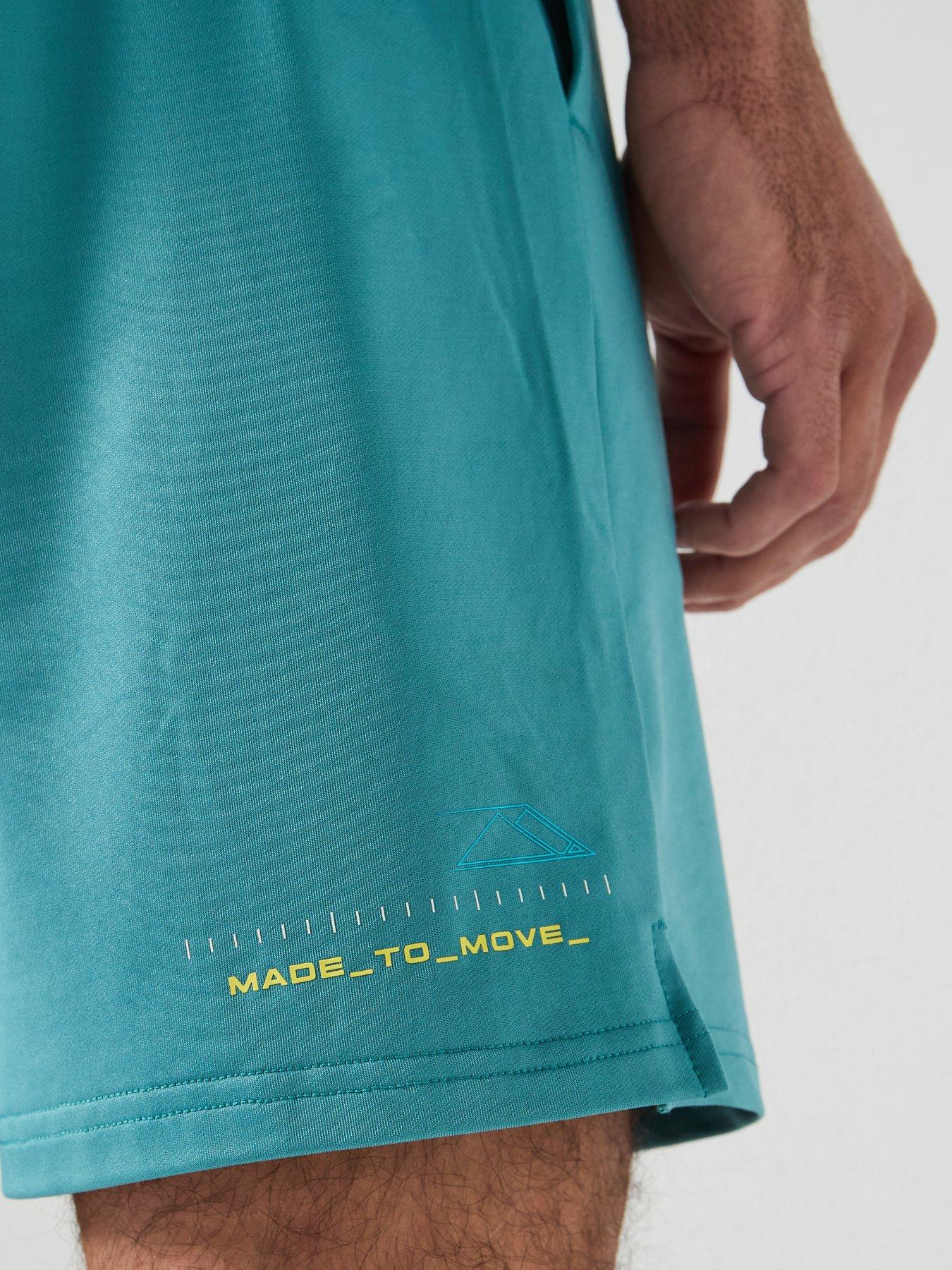 Image 6 of 6 of Monterrain Mens Expedite Poly Tee - Grey