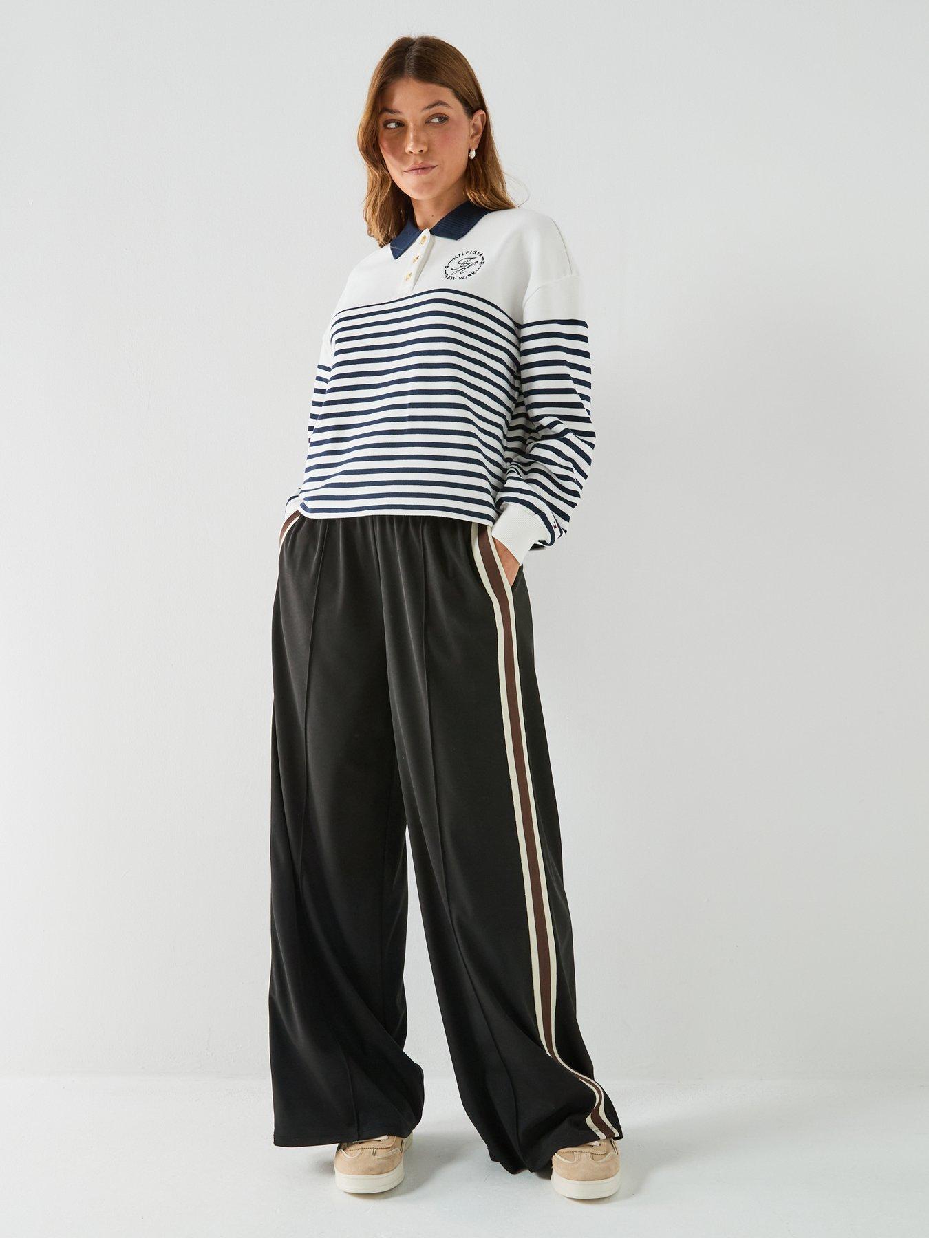 Image 3 of 6 of Tommy Hilfiger Gold-Tone Button Relaxed Polo Sweatshirt - Blue