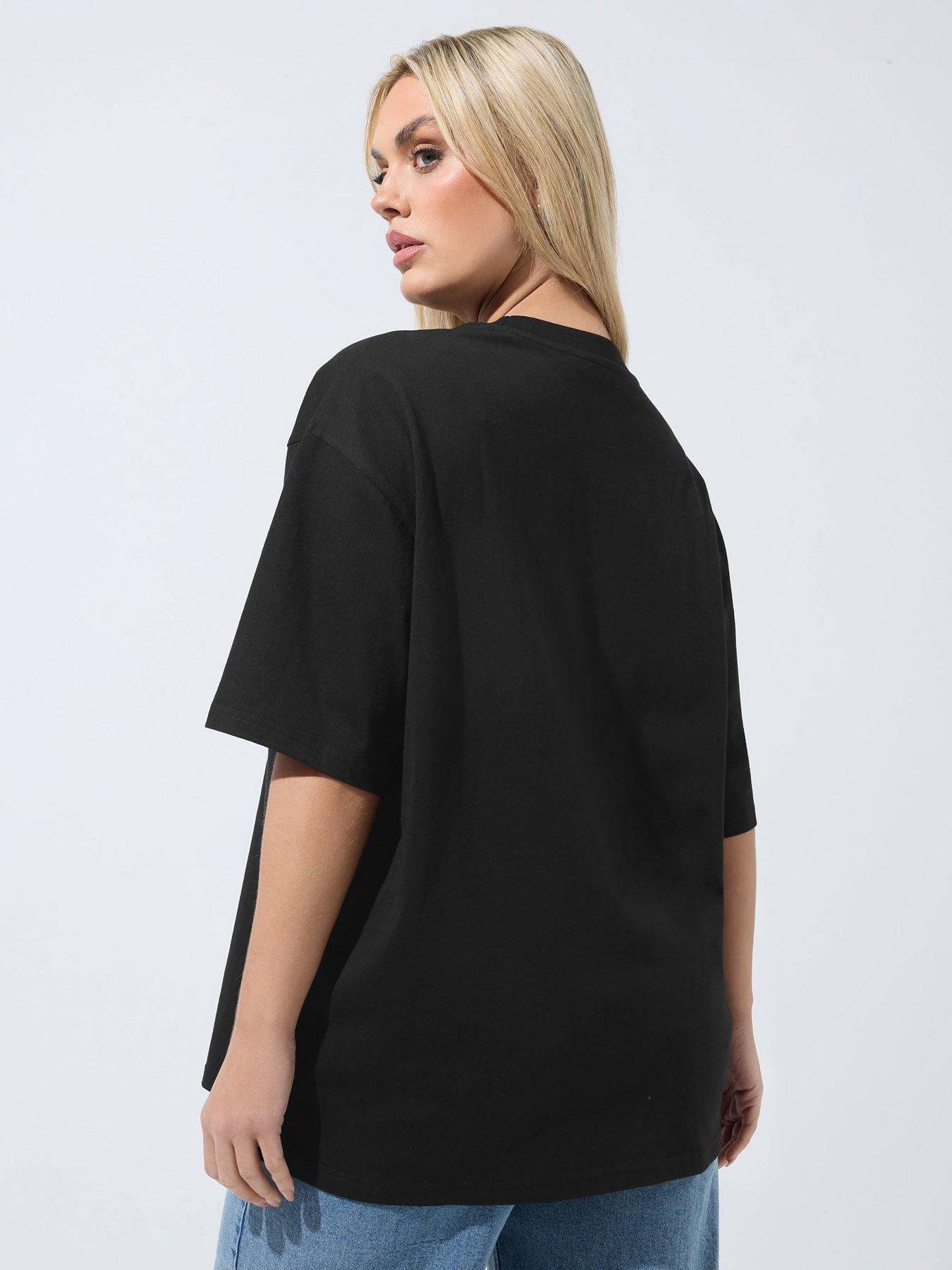 Image 2 of 5 of Yours Curve Sequin Floral T-Shirt - Black