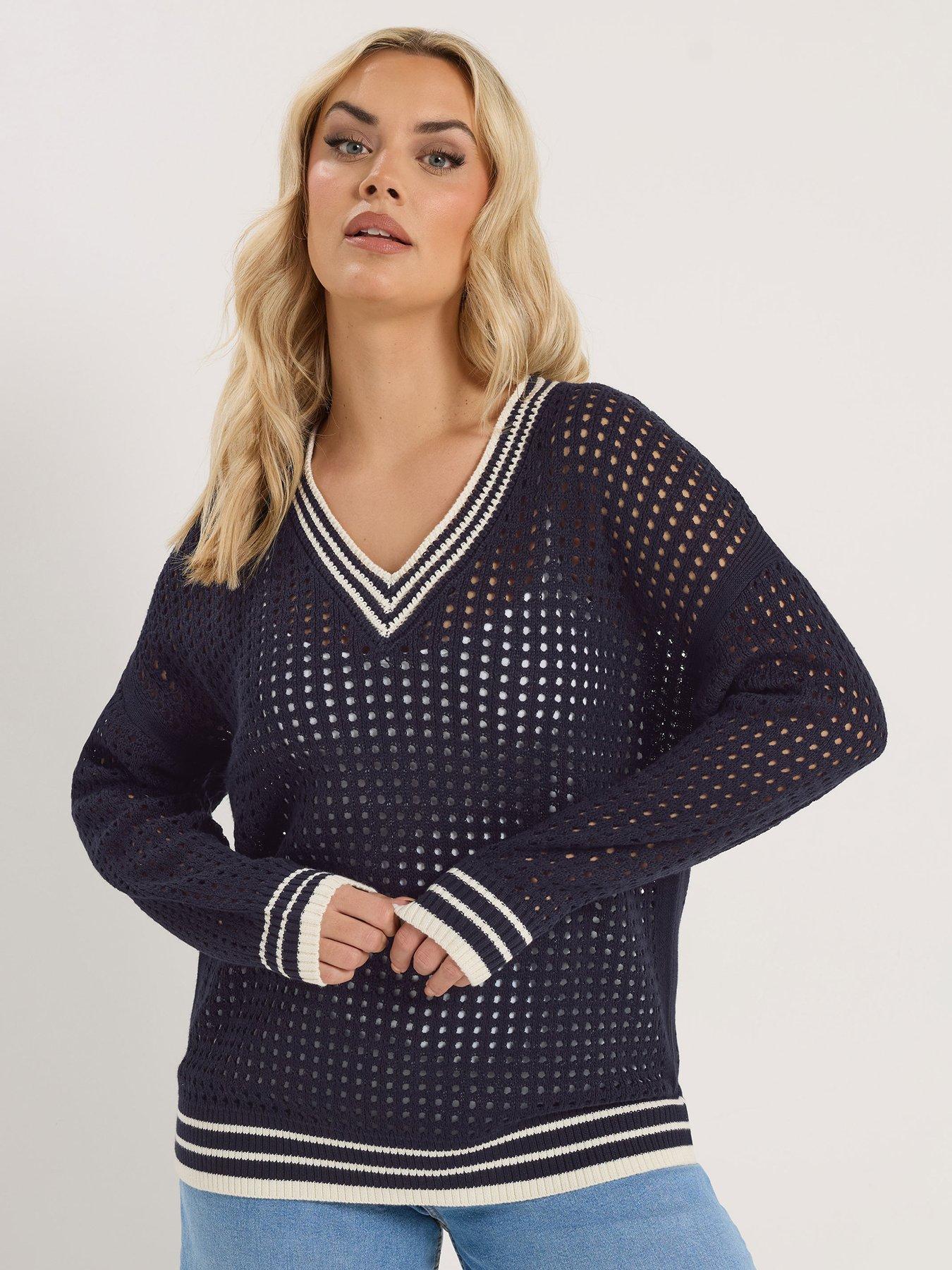 Image 1 of 5 of Yours Curve Open Stitch V-Neck Jumper - Blue