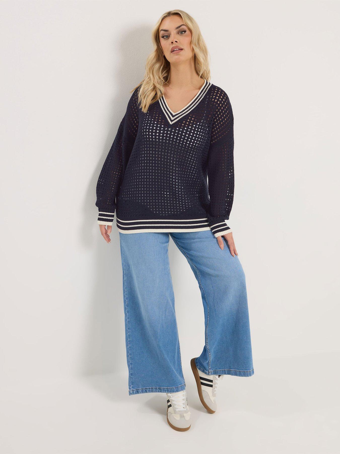 Image 3 of 5 of Yours Curve Open Stitch V-Neck Jumper - Blue