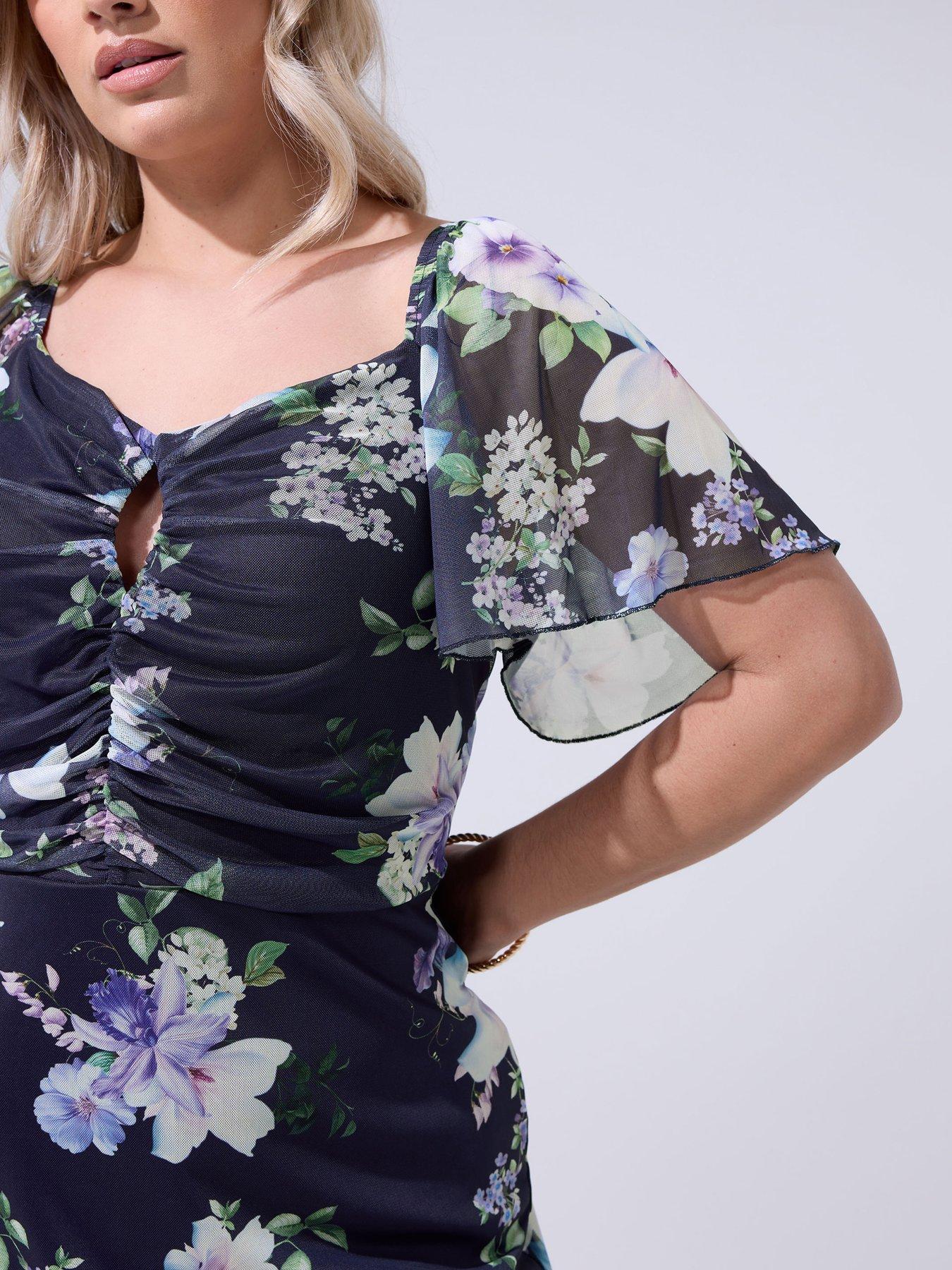 Image 4 of 5 of Yours Curve Keyhole Mesh Maxi Dress - Blue