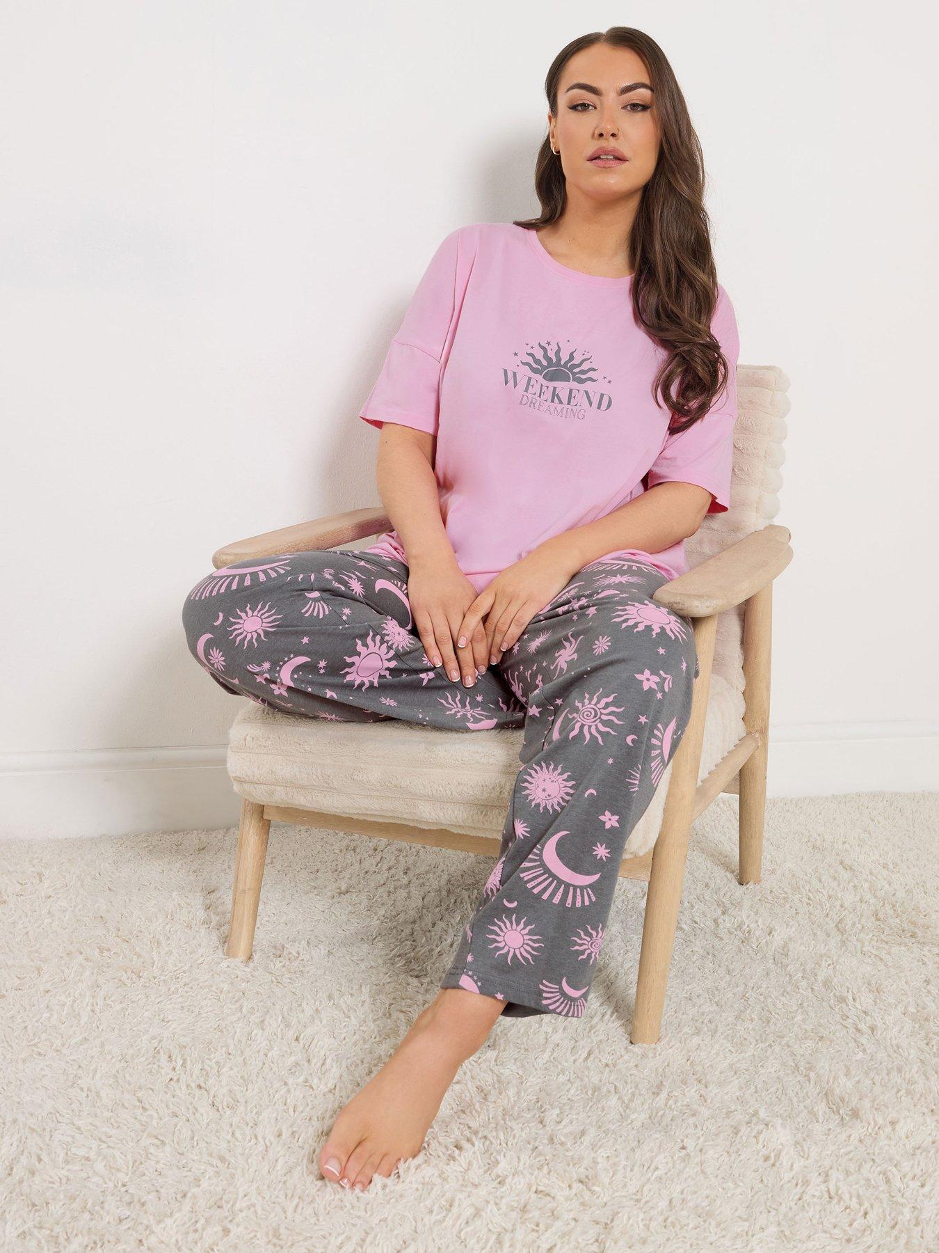 Image 1 of 5 of Yours Curve Weekend Dreaming Wide Leg Pyjama Set - Pink