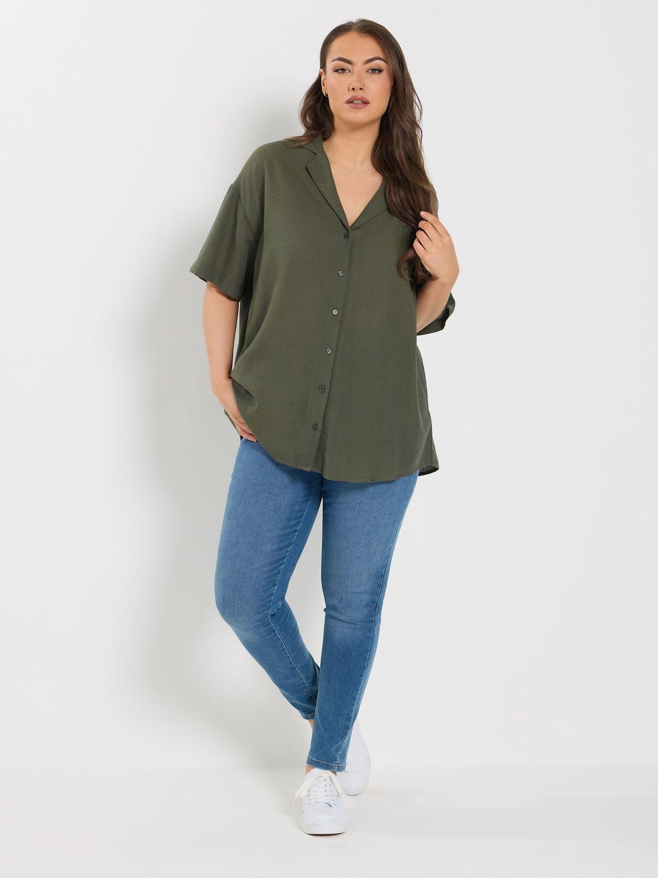 Image 3 of 5 of Yours Curve Linen Resort Shirt - Green