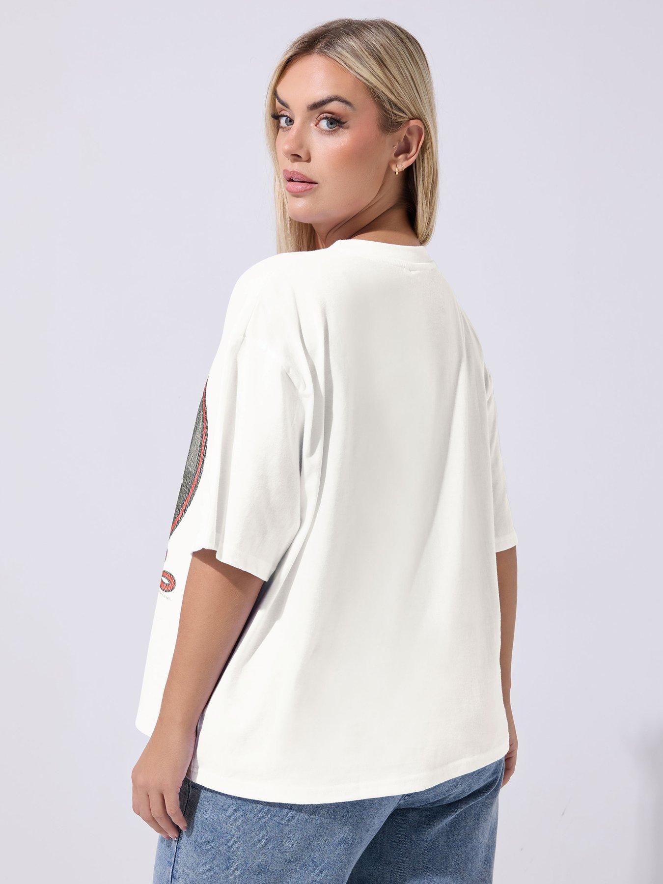 Image 2 of 5 of Yours Curve Blondie T-Shirt - White
