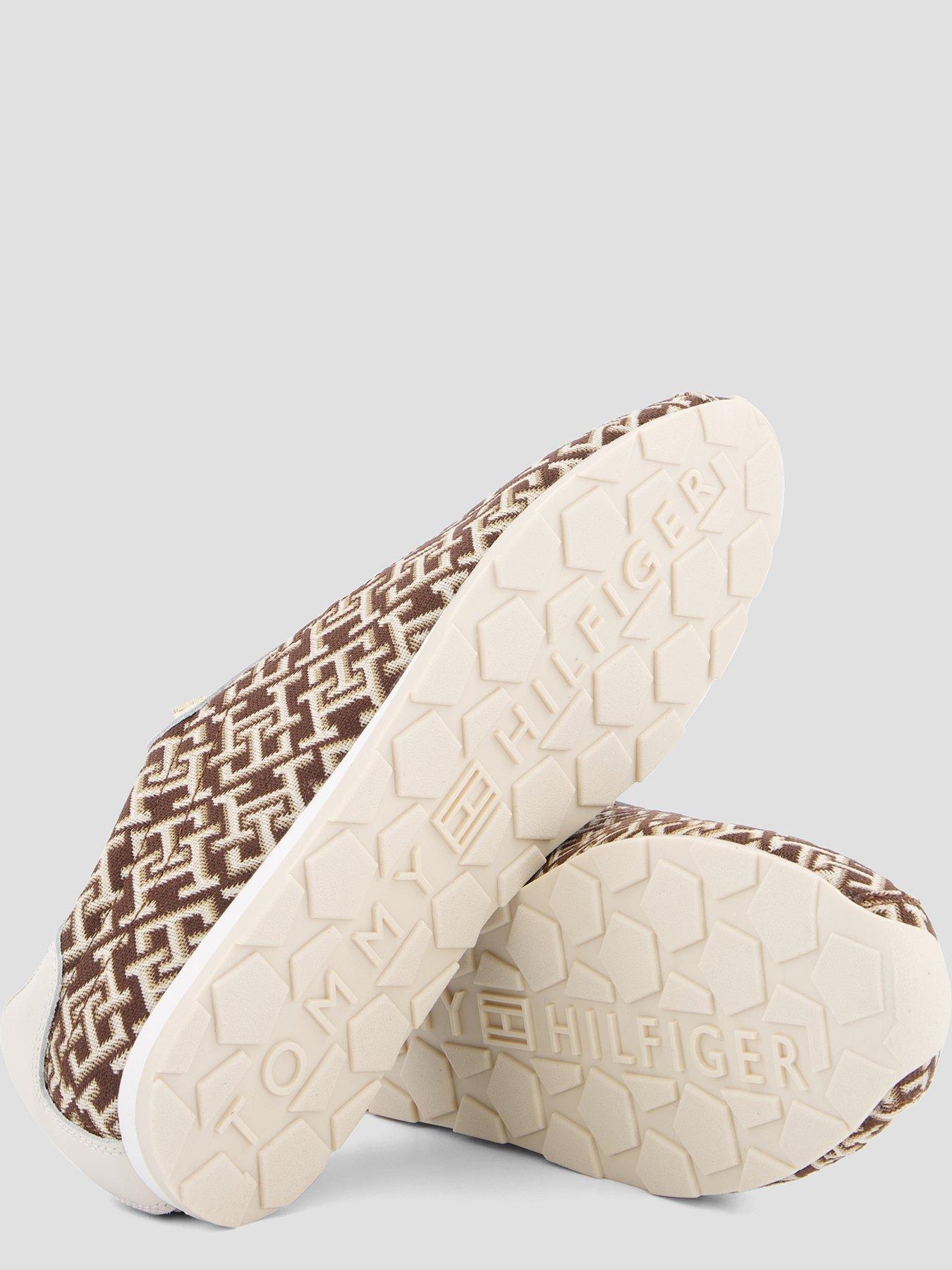 Image 4 of 7 of Tommy Hilfiger Bella Monogram Sneaker
