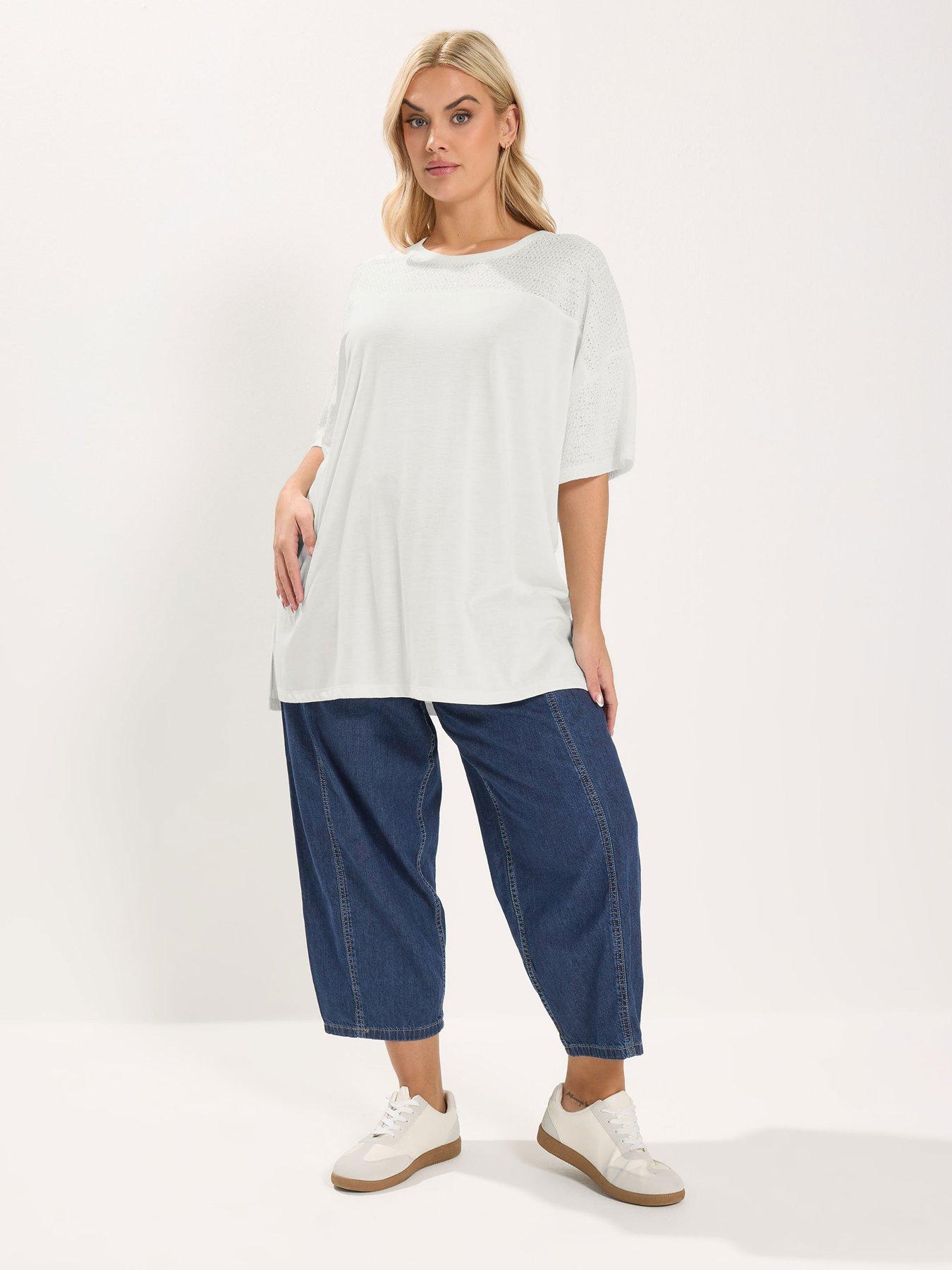 Image 3 of 5 of Yours Curve Boxy Mixed Fabric T-Shirt - White