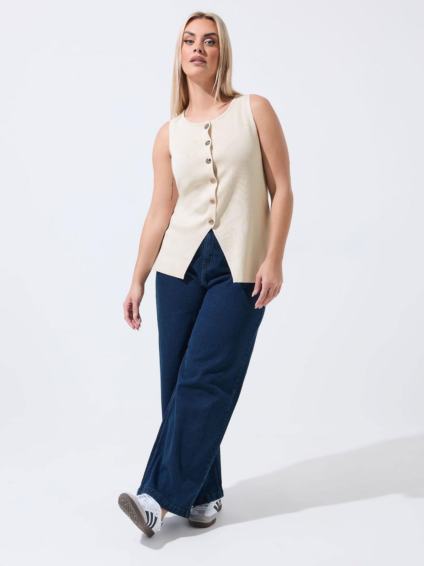 Image 3 of 5 of Yours Curve Knit Waistcoat - Cream