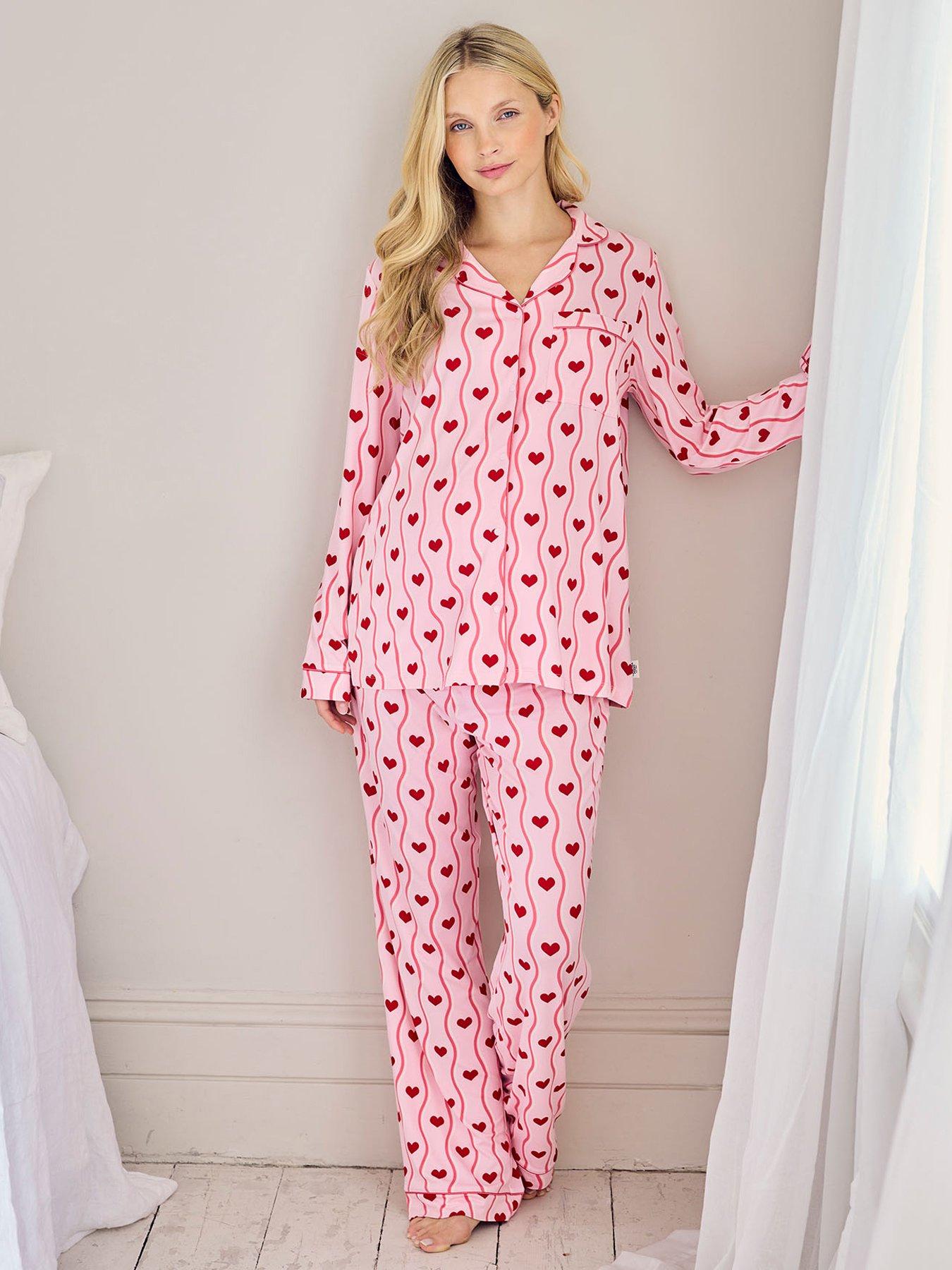CHELSEA PEERS Maternity Wavy Stripe Heart Print Long Pyjama Set - Pink