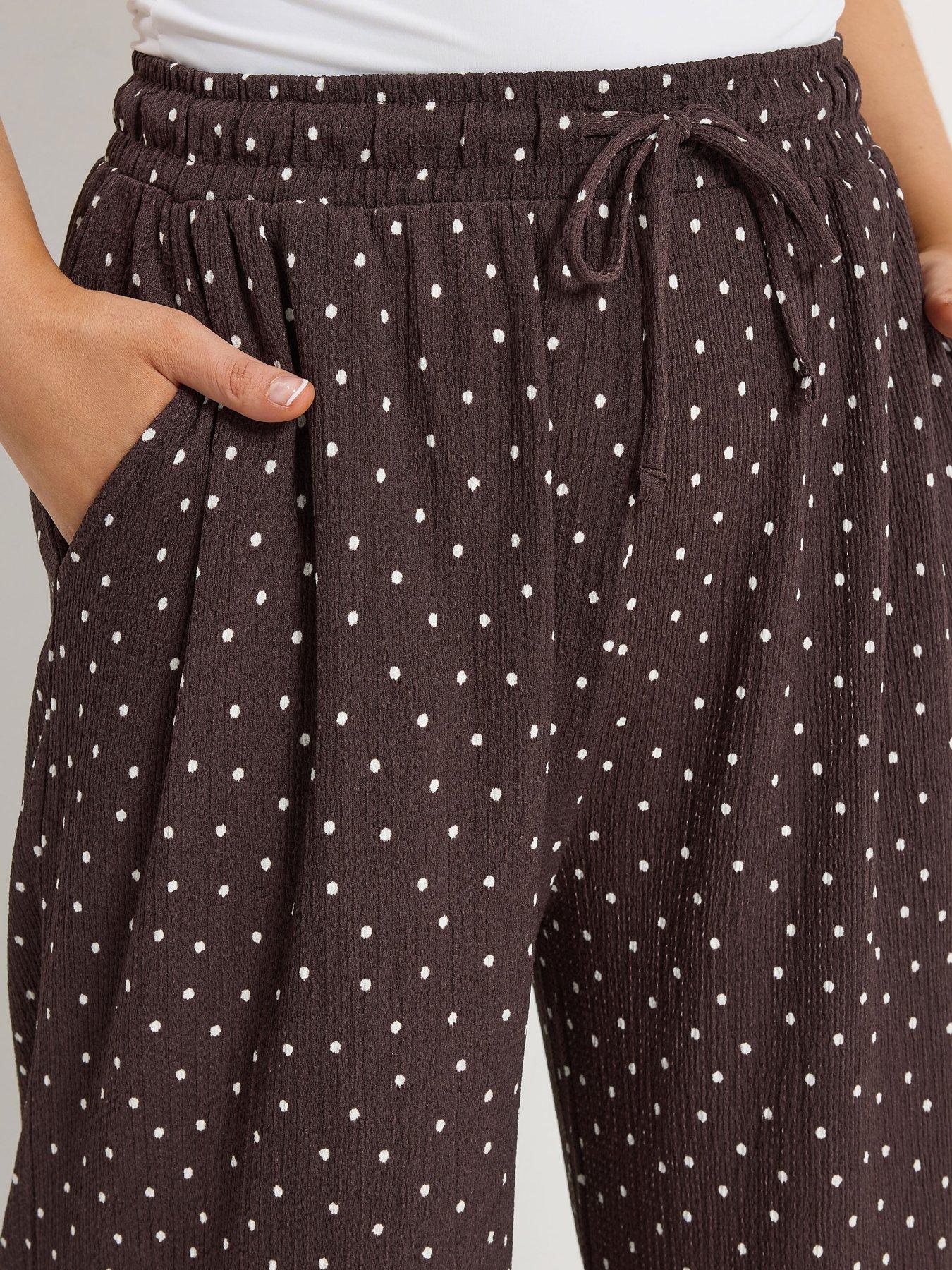 Image 4 of 4 of Yours Curve Crinkle Wide Leg Trouser - Brown