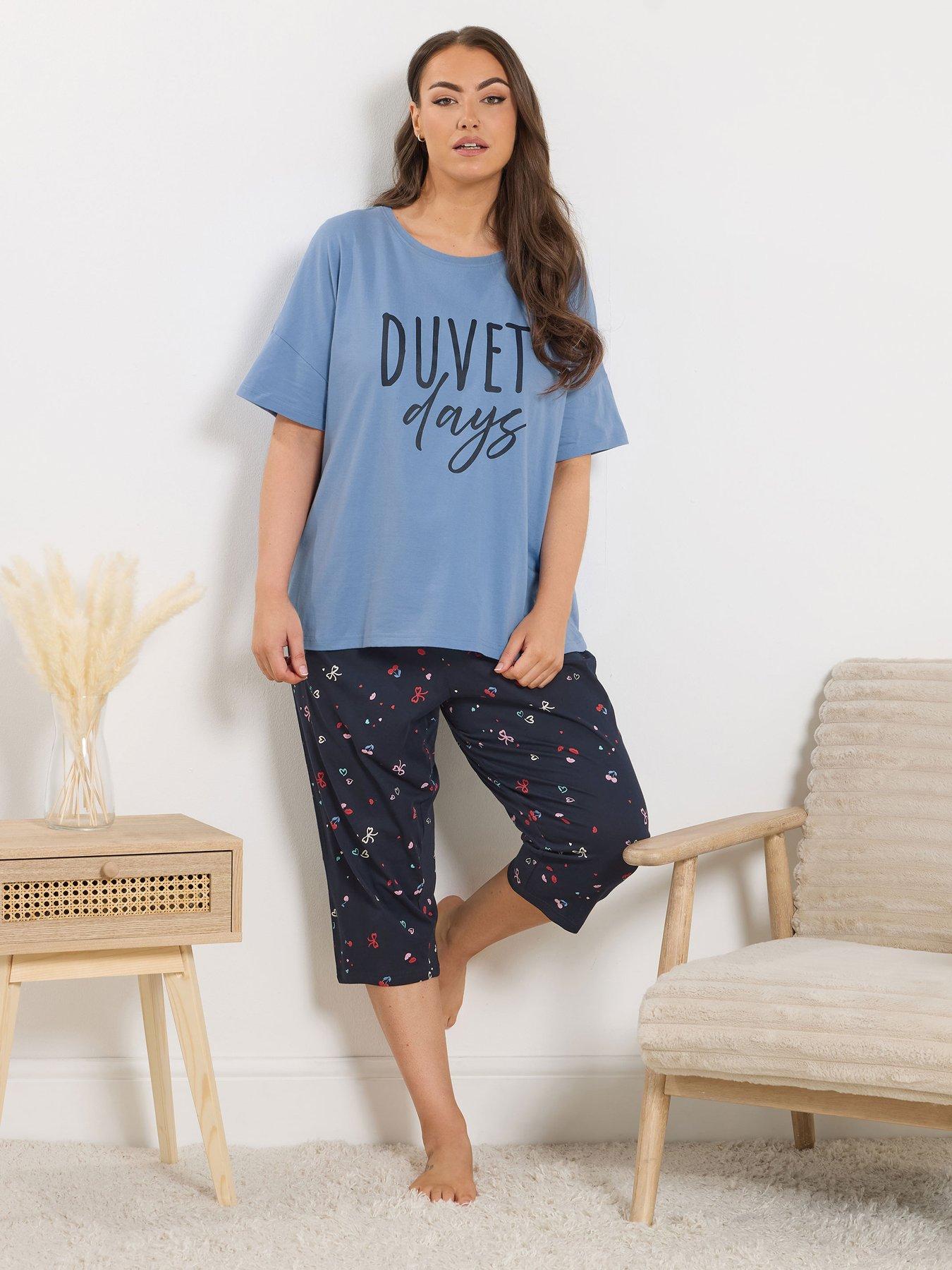 Image 3 of 5 of Yours Curve Cherry Bows Crop Pyjama Pants - Blue