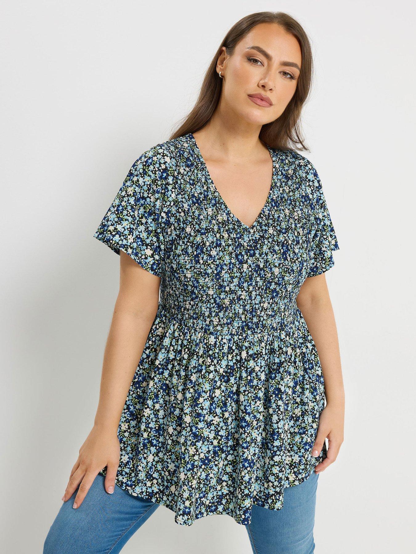 Image 1 of 5 of Yours Curve Textured Shirred Peplum Top - Black