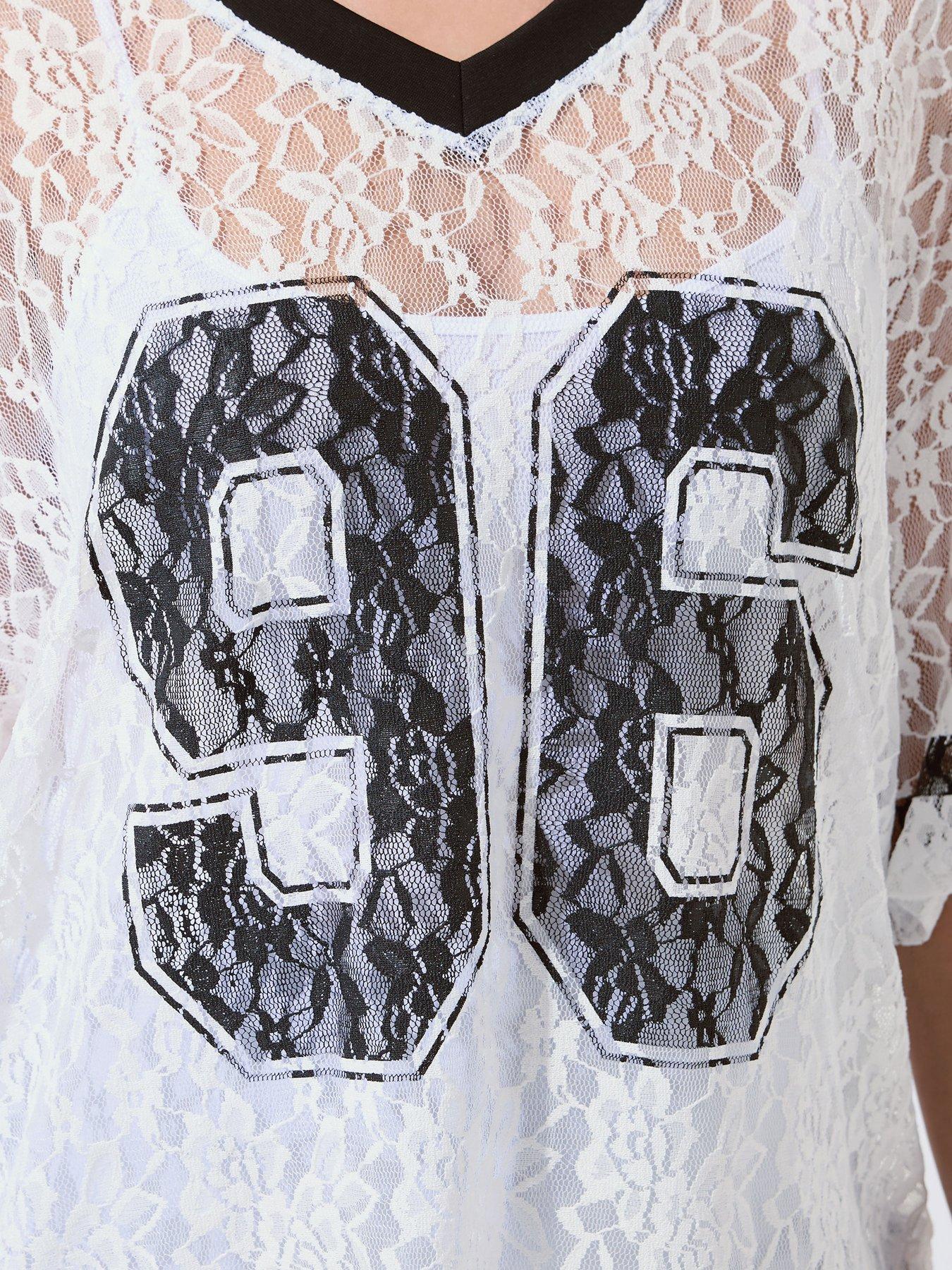 Image 4 of 5 of Yours Curve Lace Printed V-Neck Top - White